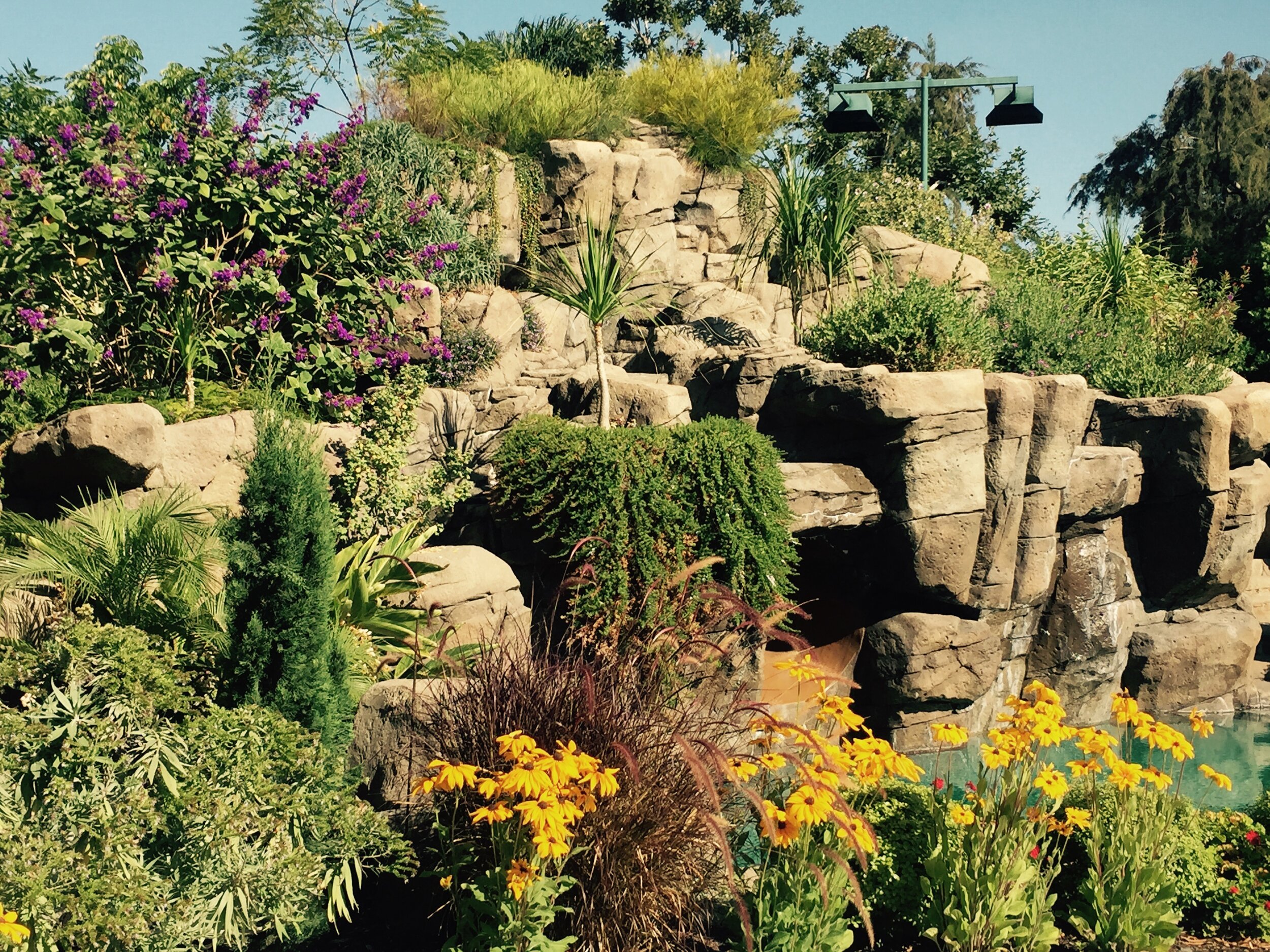 Stone Face Inc. | The Sculpted Rock Artisans