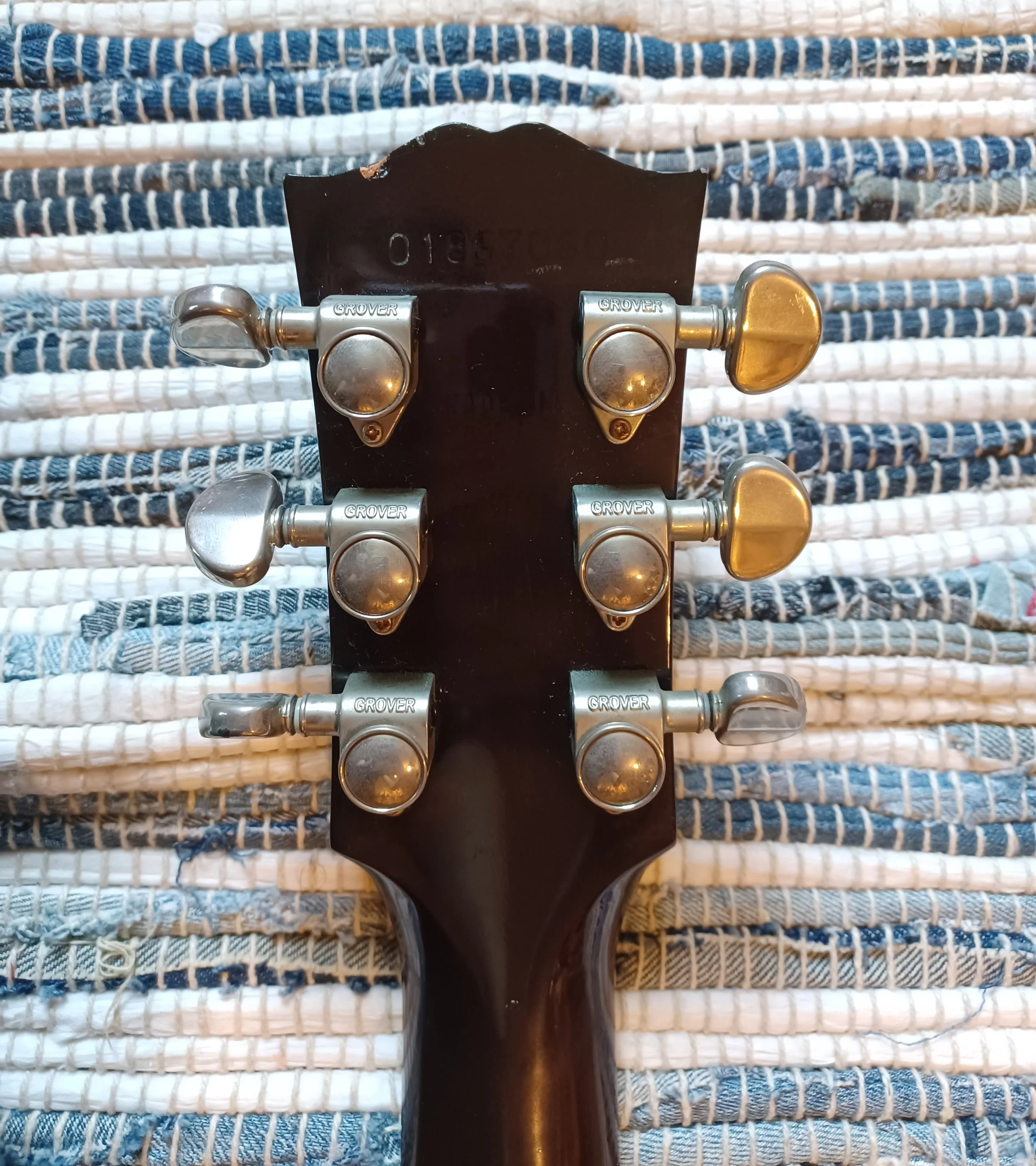 gibson 4.jpg