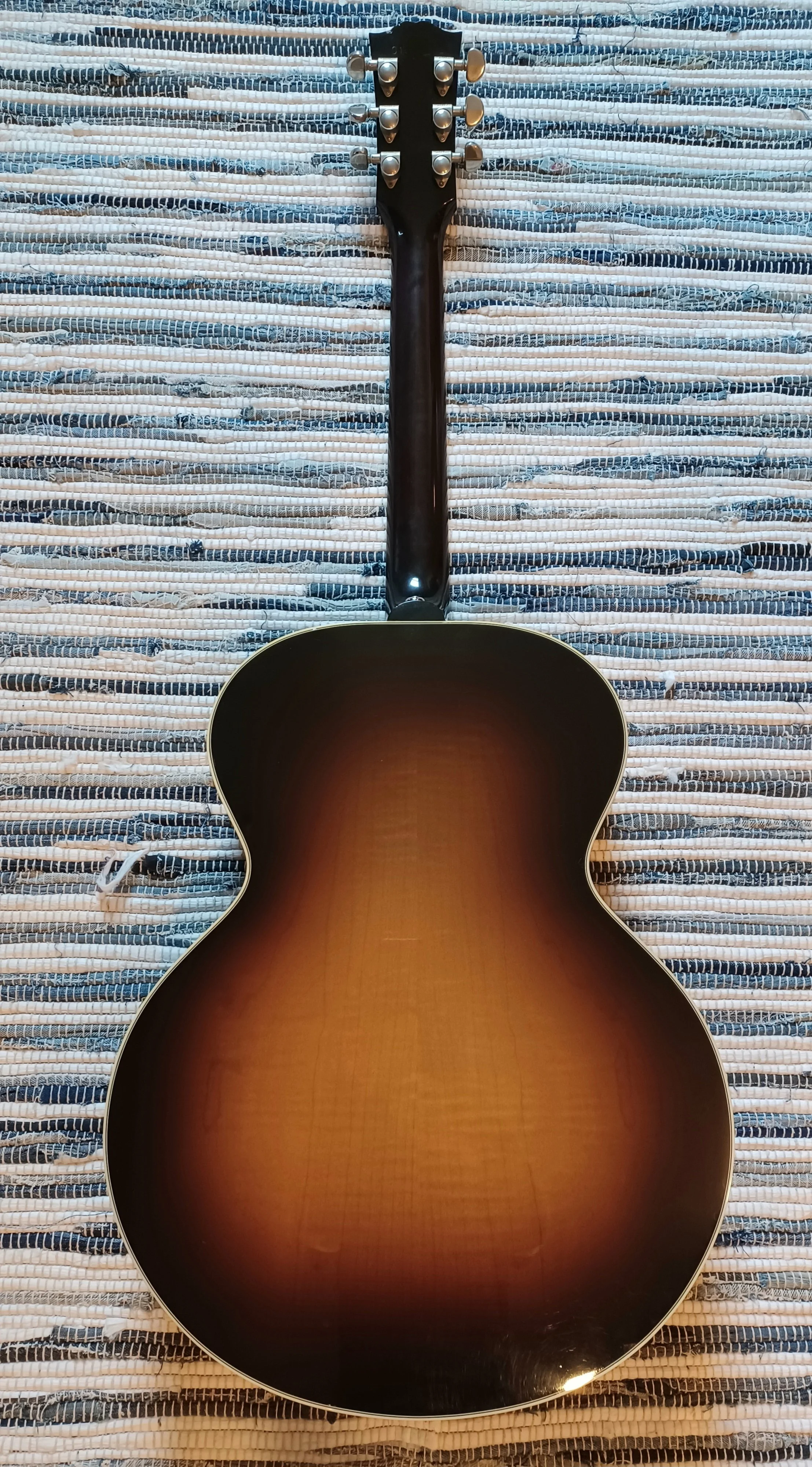 gibson 3.jpg