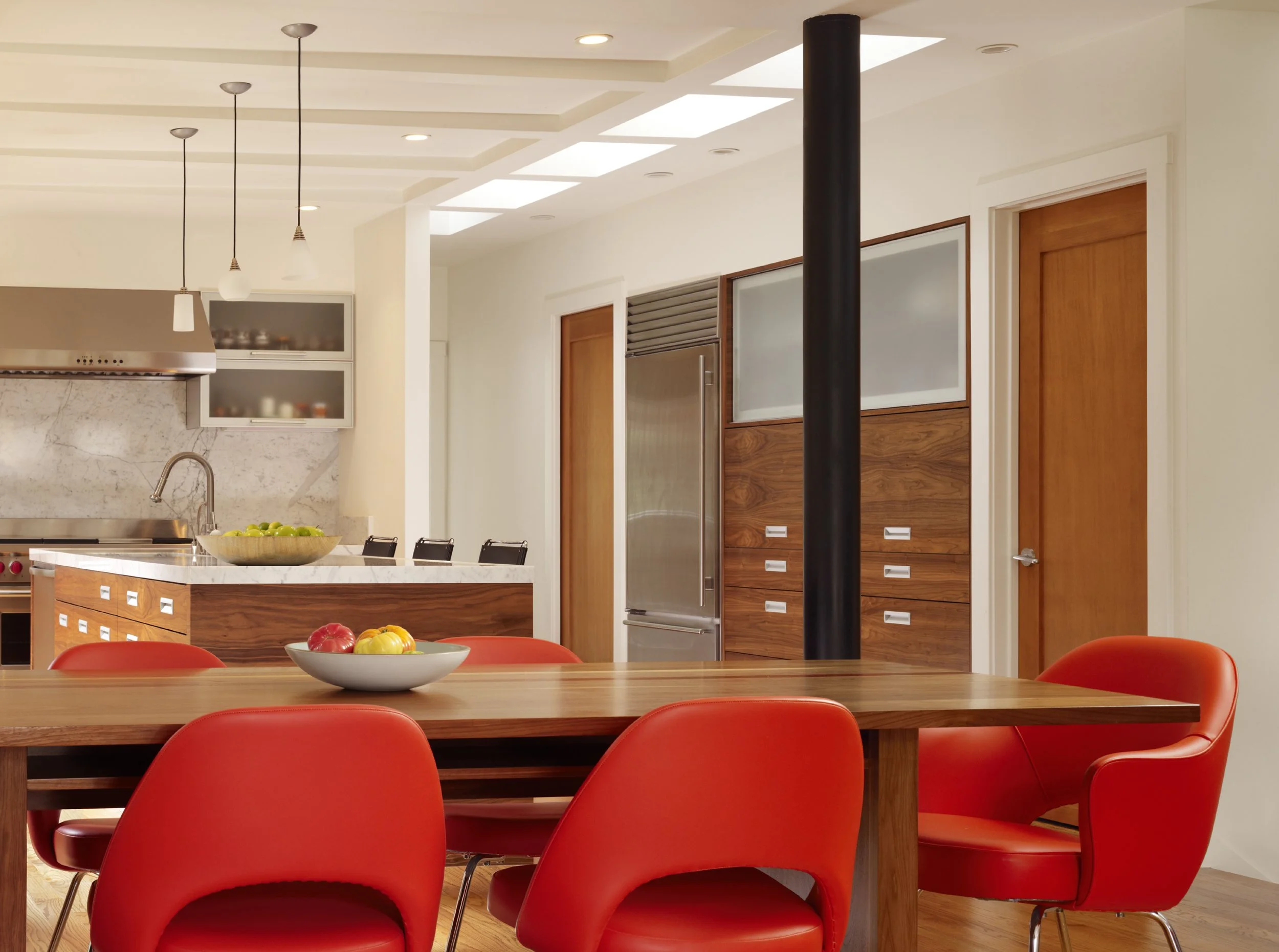 026328 kit dining.jpg