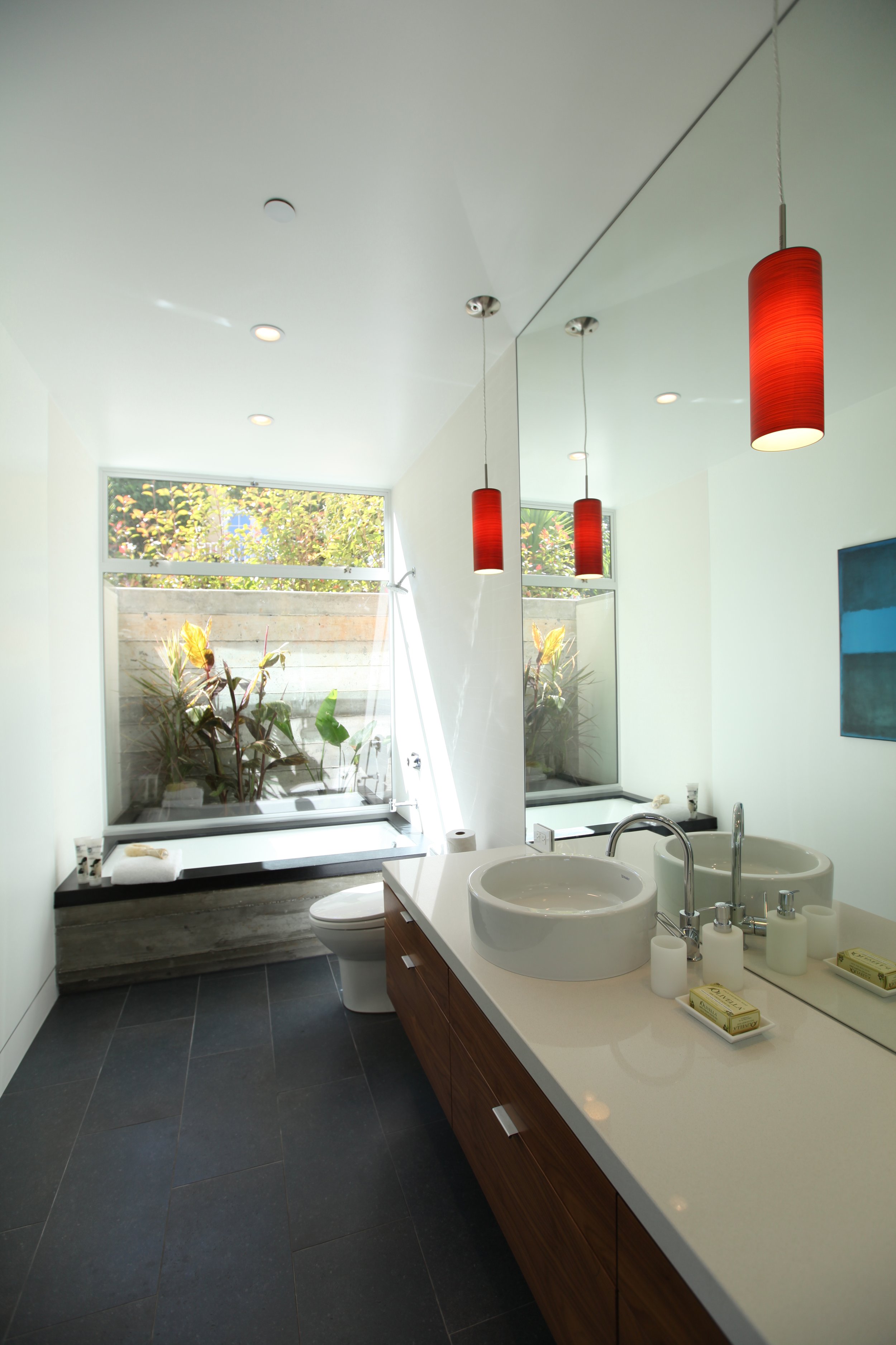 4LC - Lower Bath - 2R.jpg