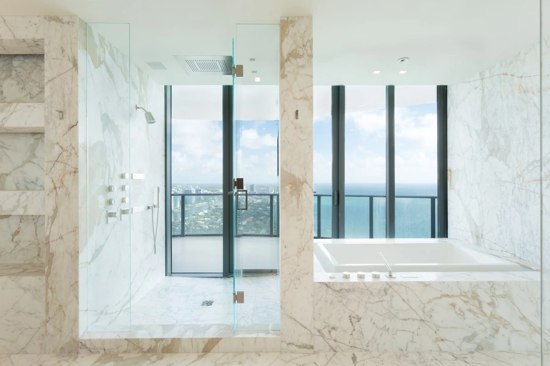 Photo via Curbed &amp; Claudia Uribe