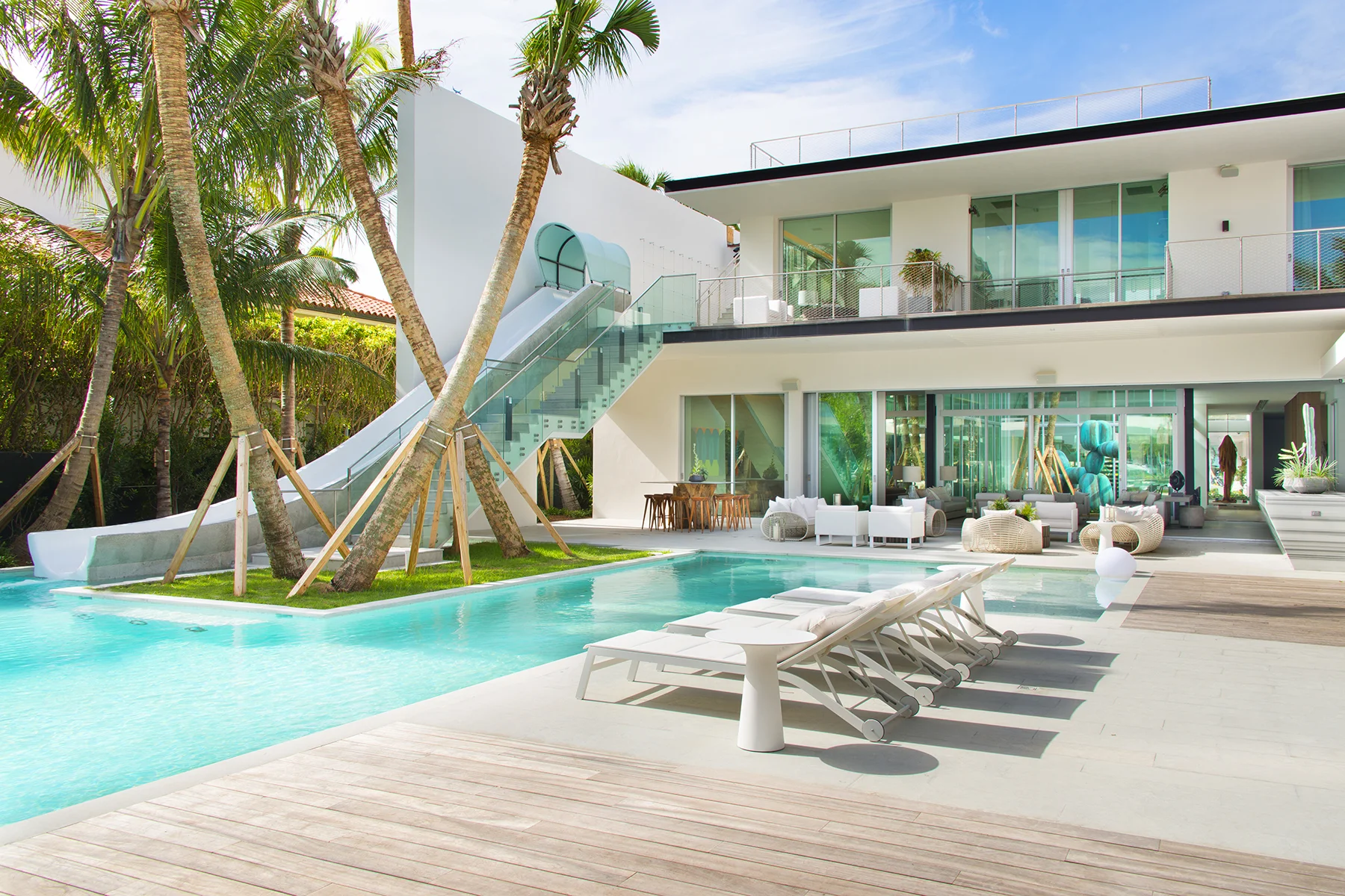 Day-Pool-2.jpg