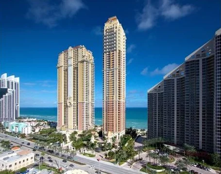 0_mansions-at-acqualina.jpg