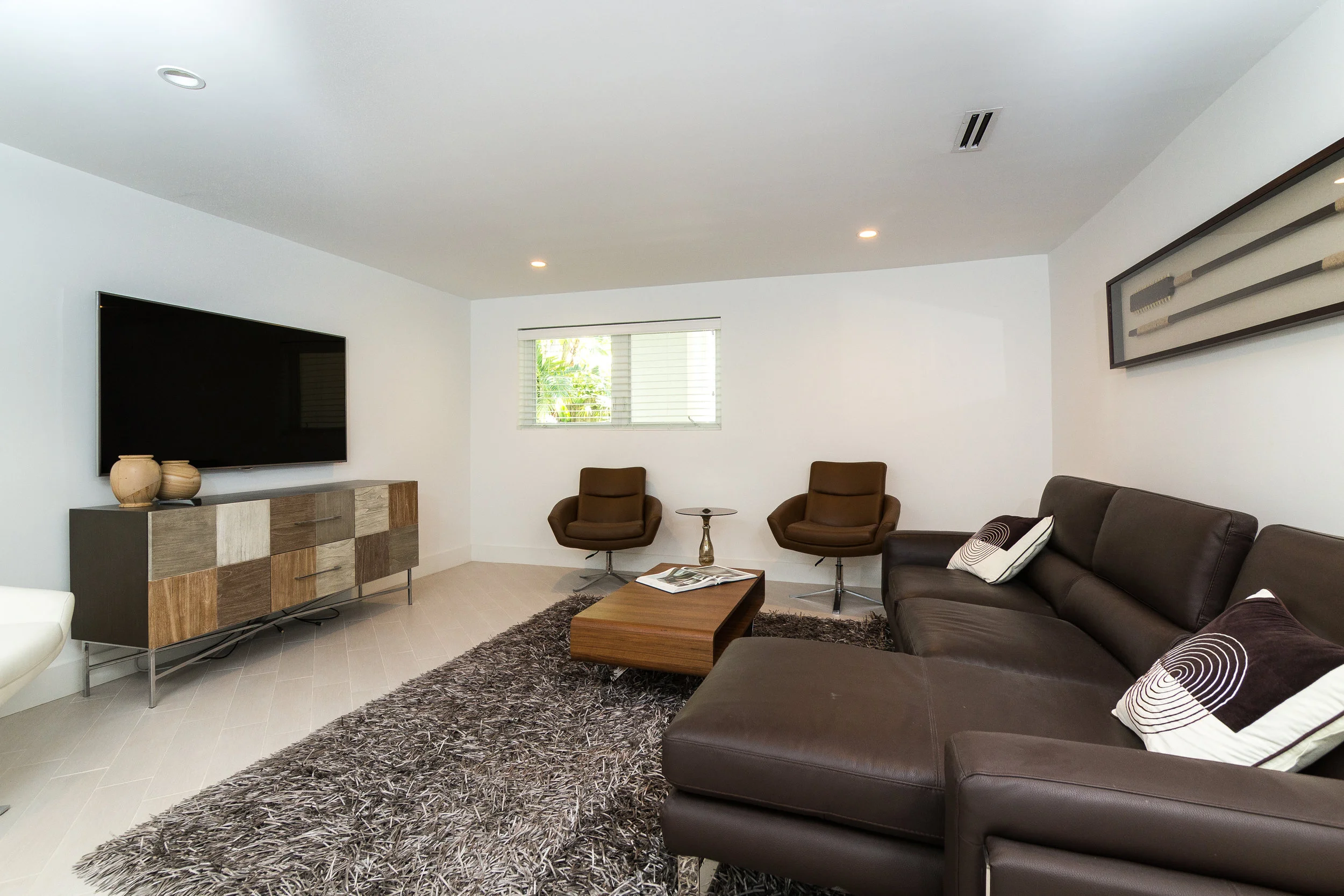 Check-Out The Venetian Islands Waterfront Residence Which Just Sold For $6.25 Million