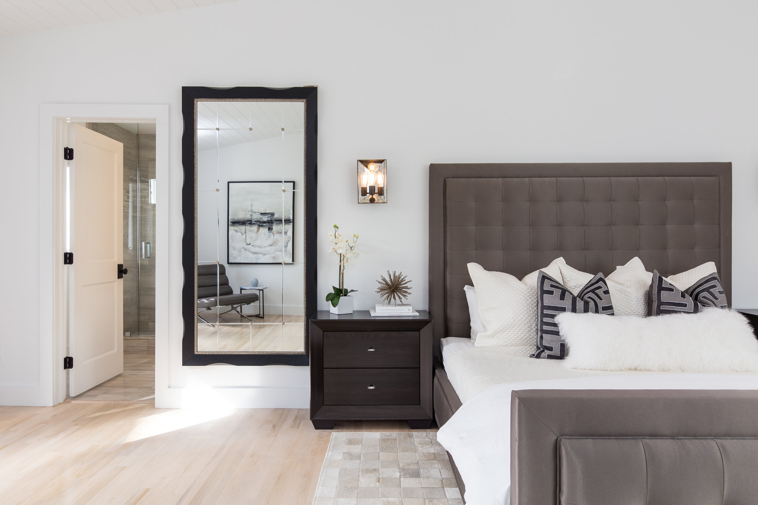 Check-Out The Venetian Islands Waterfront Residence Which Just Sold For $6.25 Million