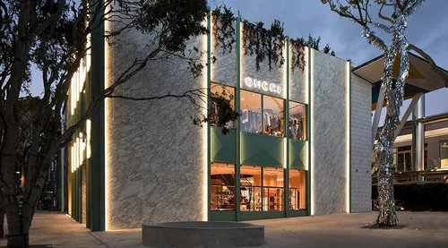 Check Out The New Gucci Flagship Boutique Now Open In Miami Design District Profile Miami,Gambar Bonsai Kelapa Unik