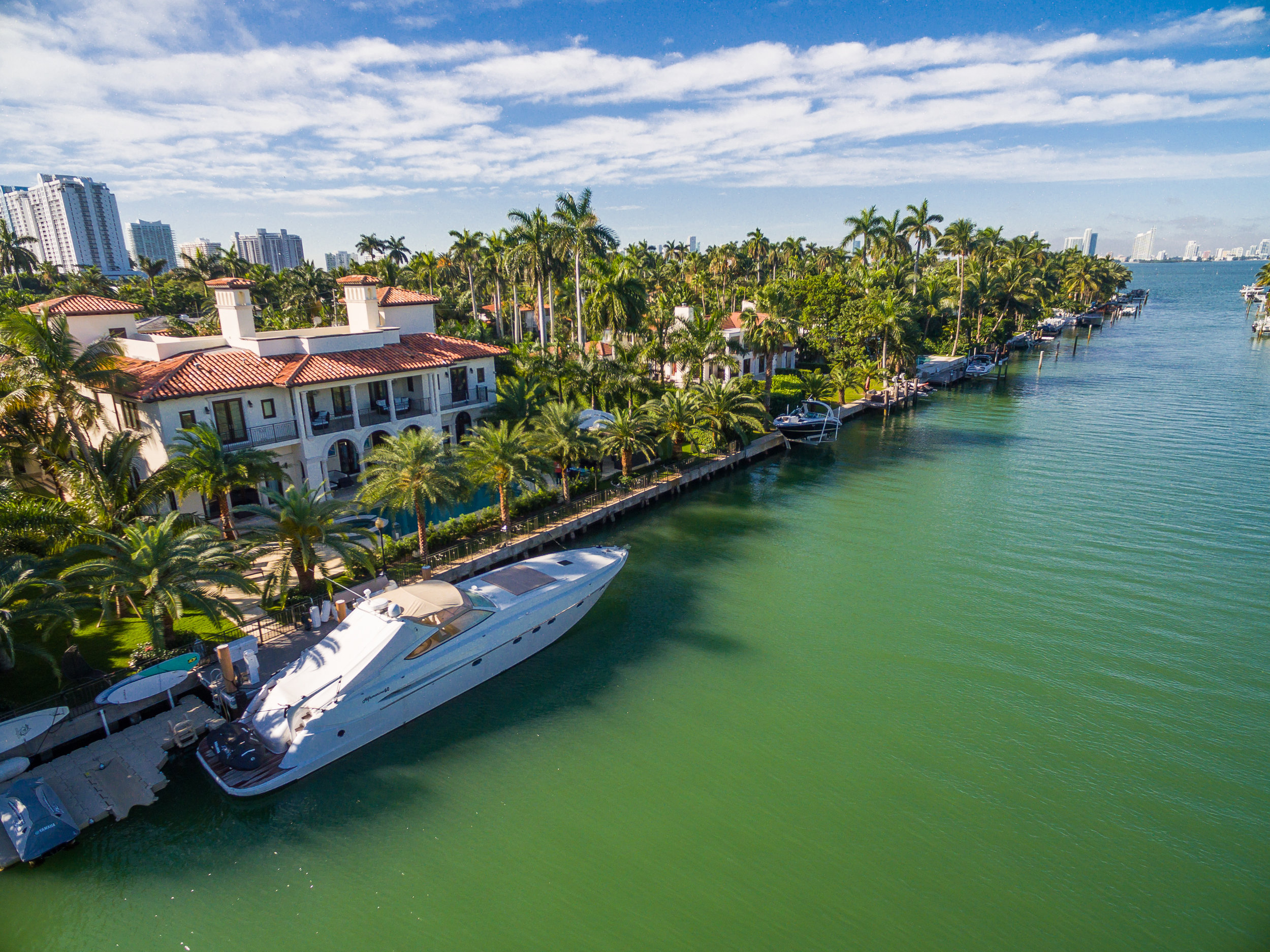 Tour This Rare Mediterranean Bayfront Estate On Miami Beach's Exclusive Sunset Islands — PROFILE