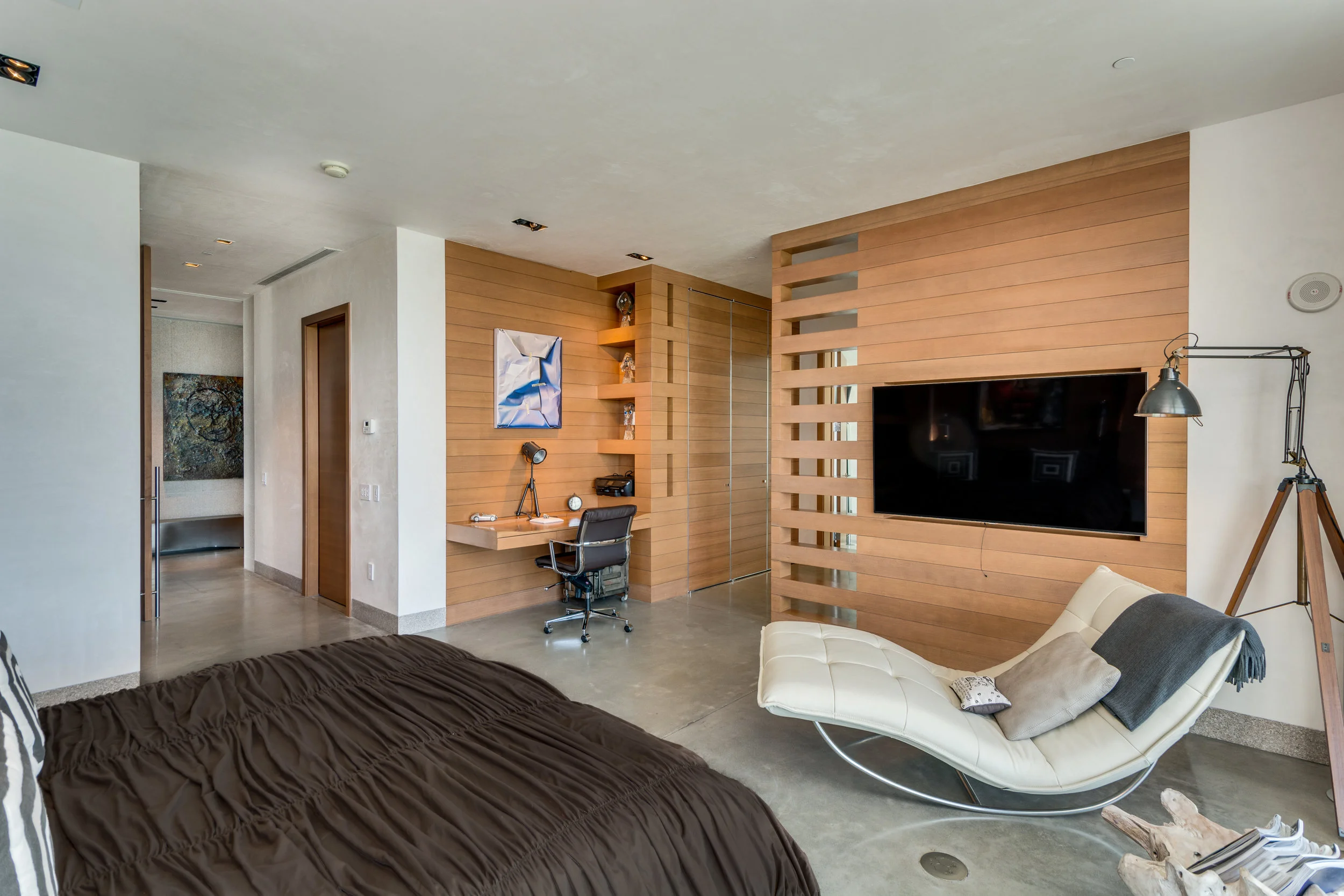 Tour The Record Breaking Apogee South Beach Penthouse Which Just Sold For $14.8 Million