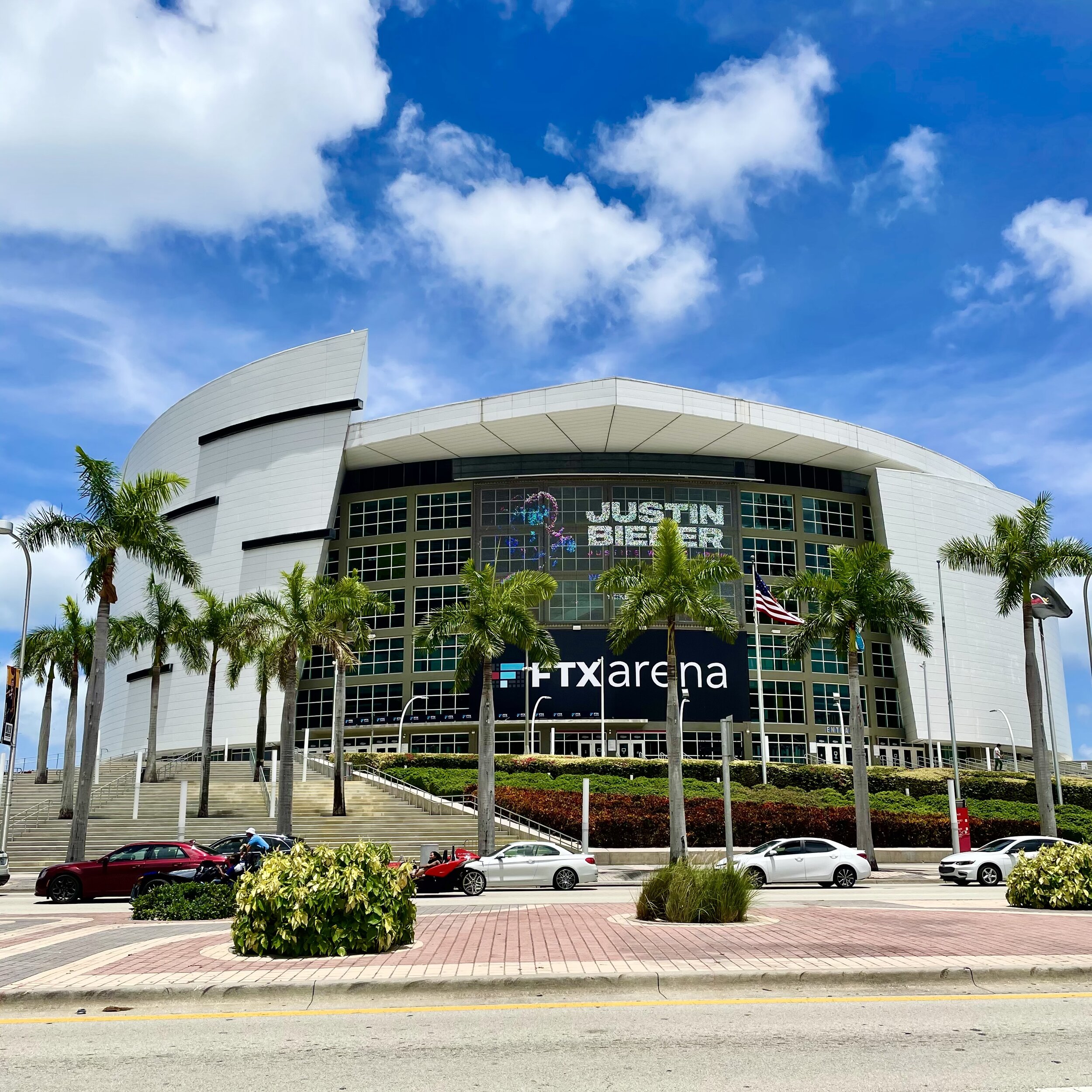 AMERICAN AIRLINES ARENA