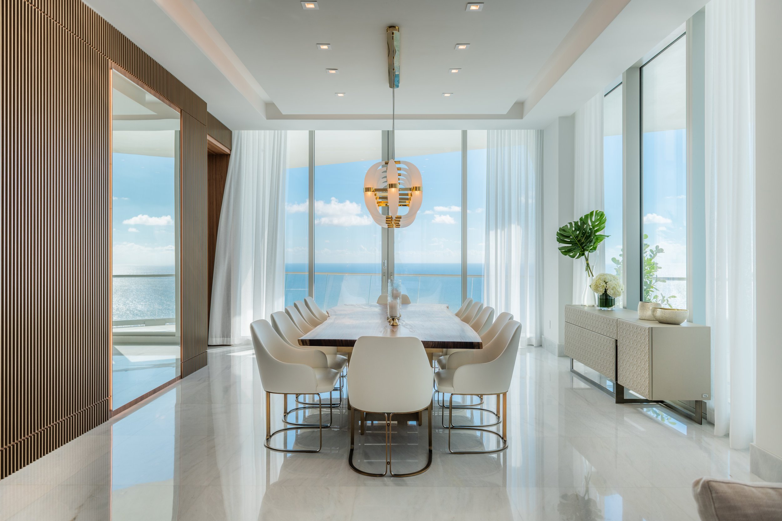 Billionaire Entrepreneur Buys $23.5 Million Penthouse Through Social Media at Jade Signature14.jpg