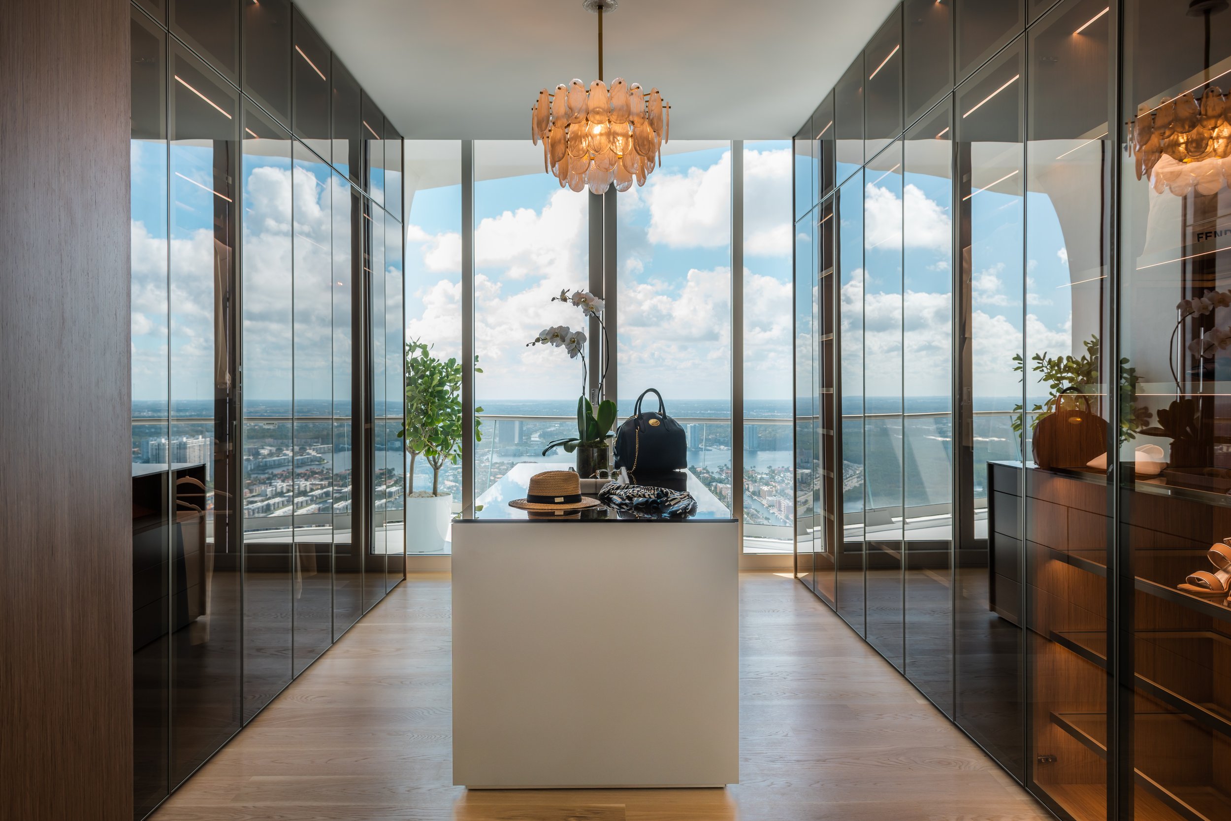 Billionaire Entrepreneur Buys $23.5 Million Penthouse Through Social Media at Jade Signature16.jpg