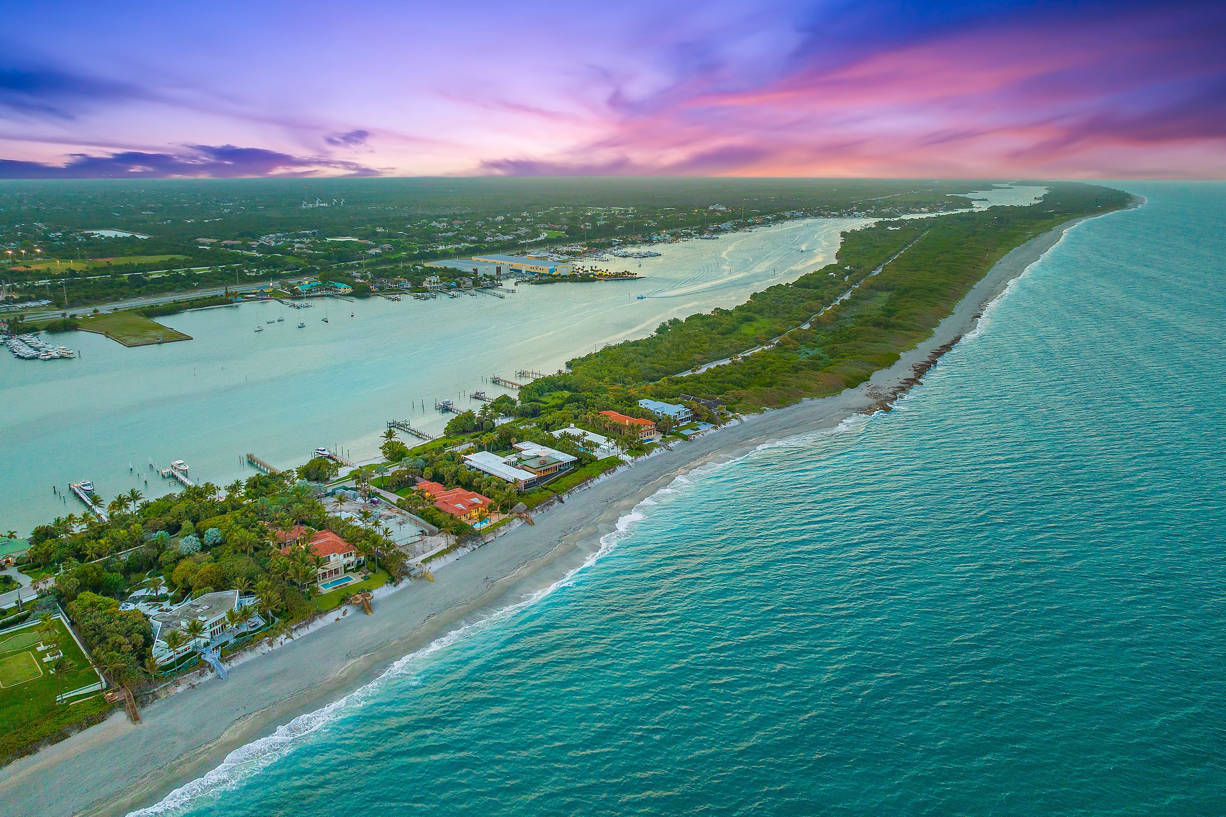Tour A Jupiter Beachfront Mansion Owned By Clyde R. %22Buzz%22 Gibb Which Is Asking $24.9 Million 11.jpg