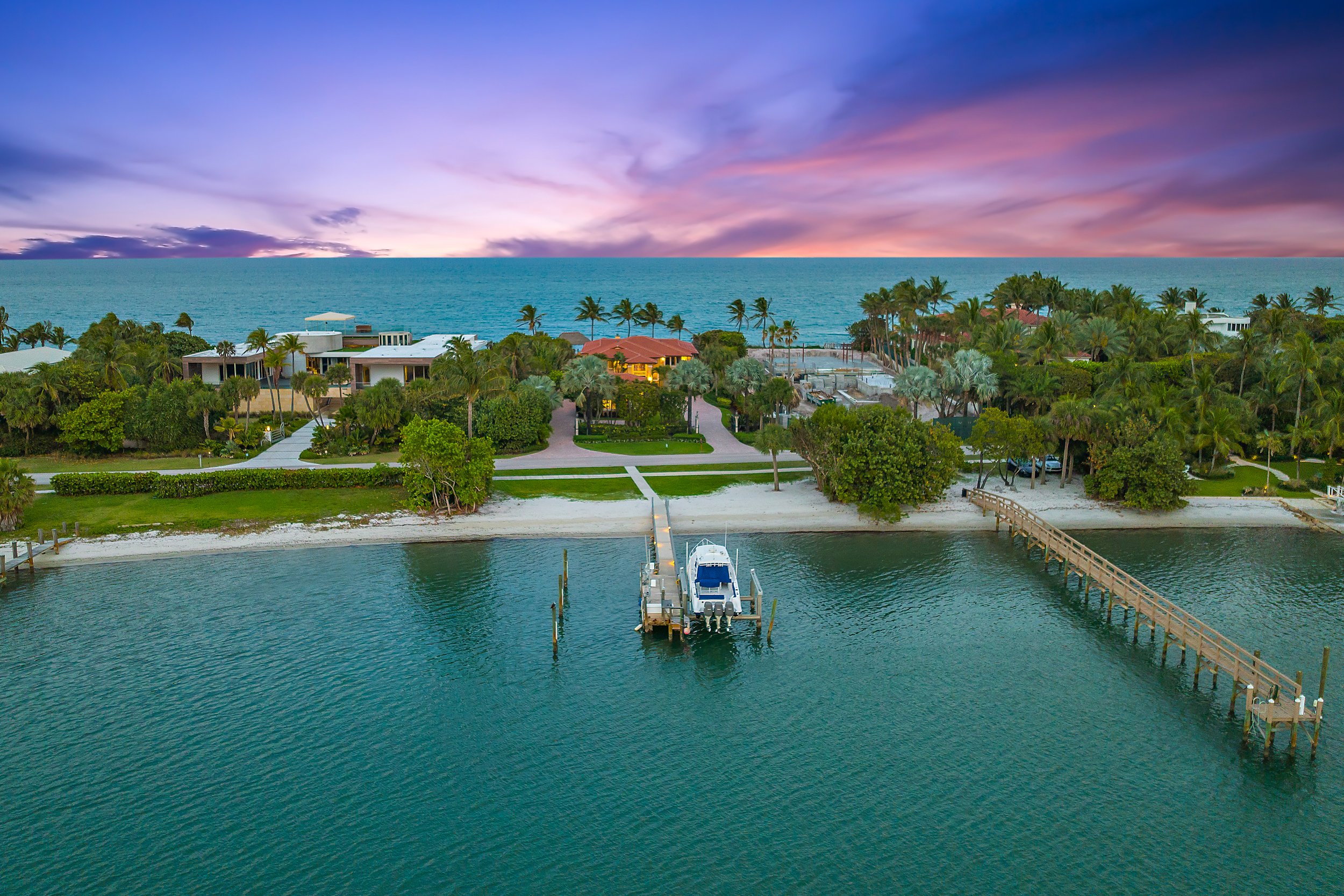 Tour A Jupiter Beachfront Mansion Owned By Clyde R. %22Buzz%22 Gibb Which Is Asking $24.9 Million 13.jpg