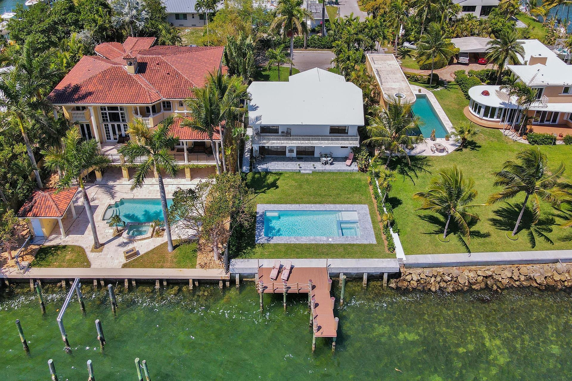 Master Brokers Forum: Check Out This Newly Remodeled Waterfront In Miami's Upper Eastside Asking $5 Million 13.jpg