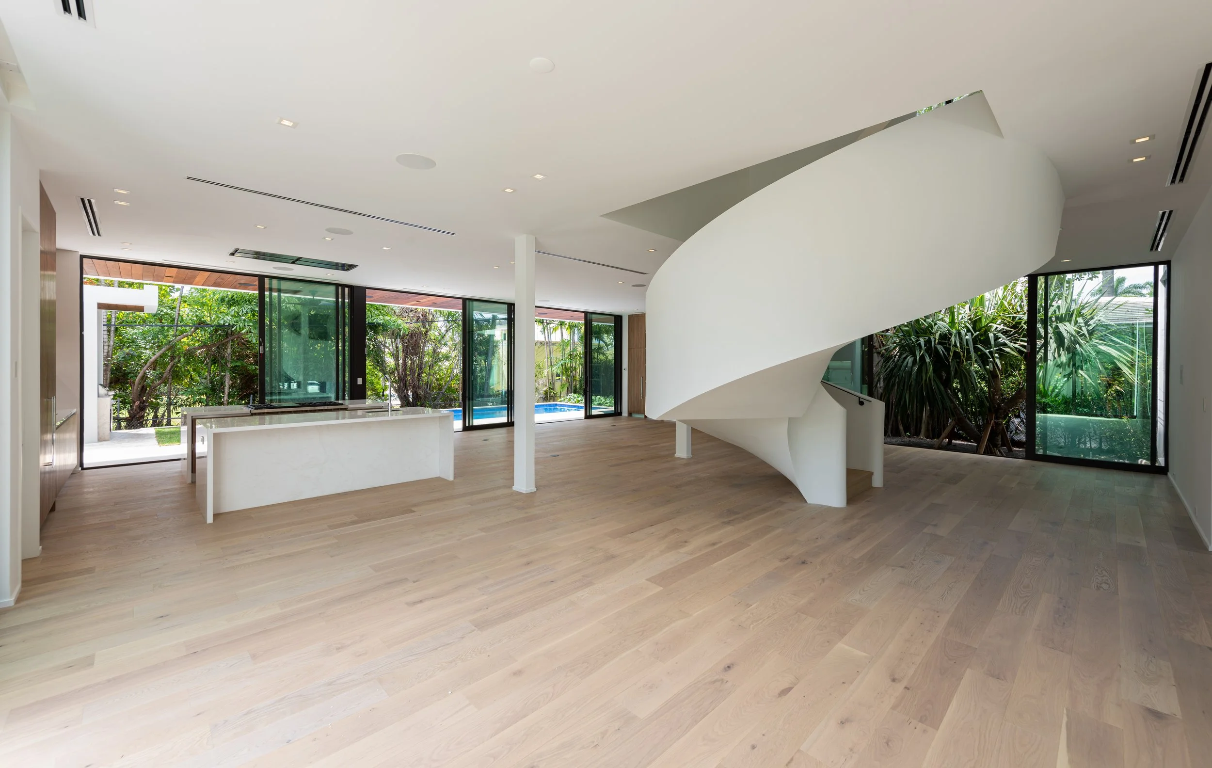 NBA Star Tim Hardaway Jr. Buys Non-Waterfront North Bay Road Home Built By Todd Michael Glaser For $9.15 Million7.jpg