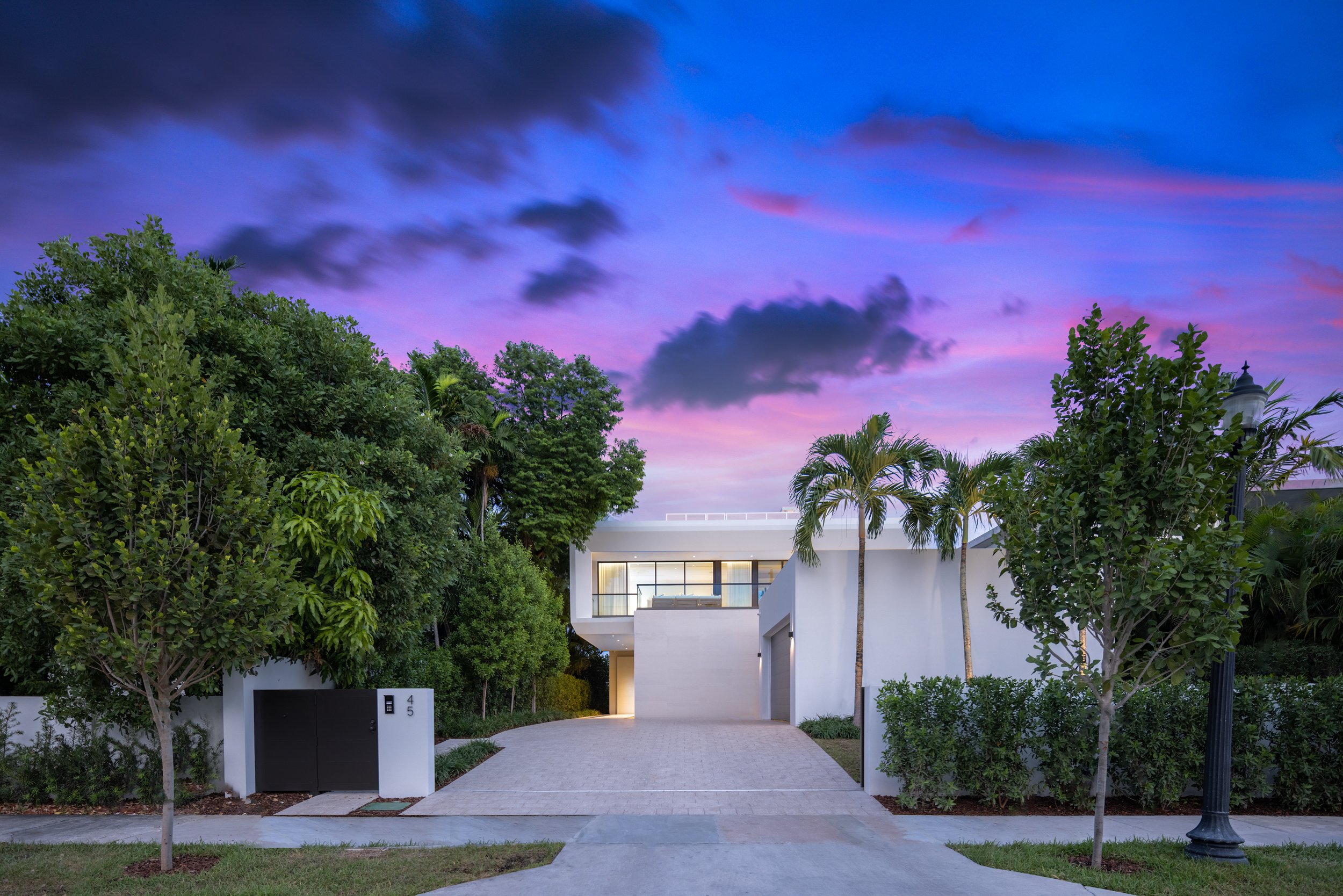 Step Inside The DOMO-Designed Casa Eterna On Venetian Islands Which Just Sold For $26.25 Million 1.jpg