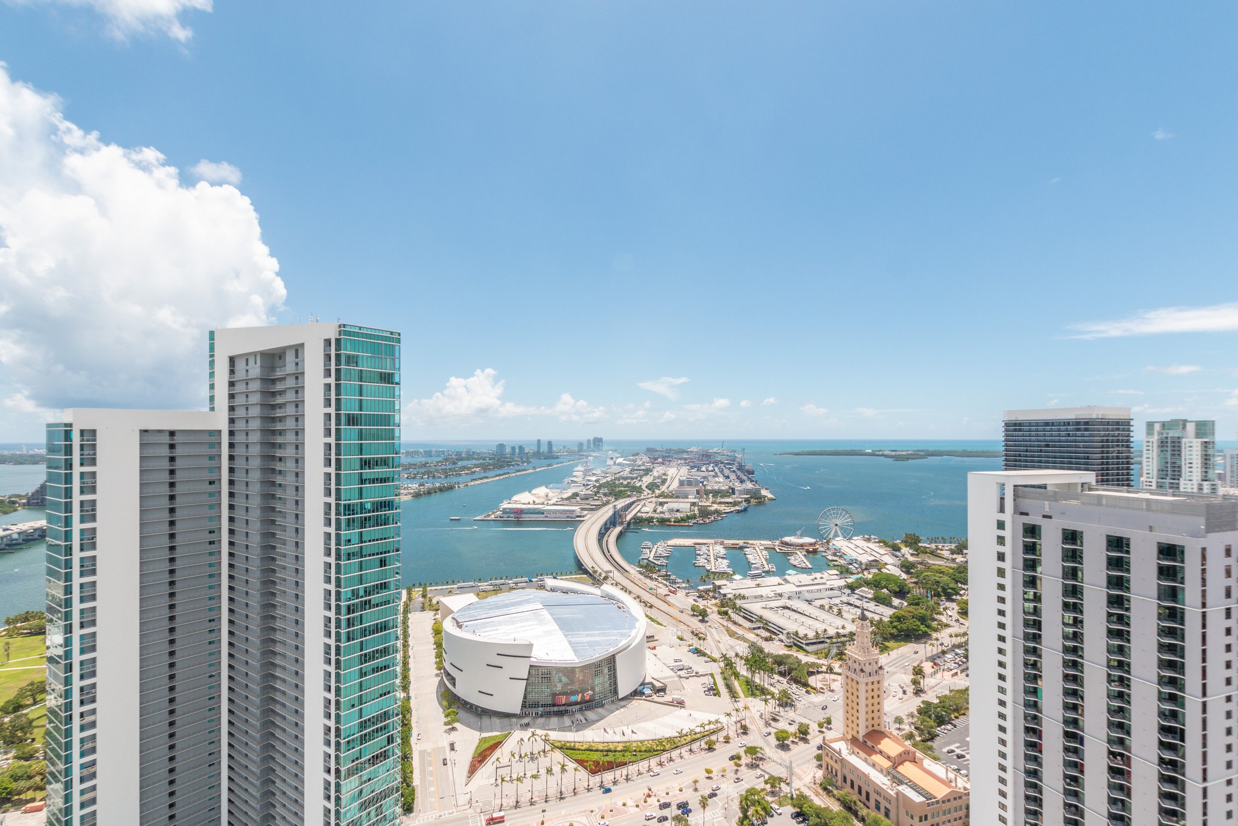Step Inside A Sky-High Ultra-Luxe Penthouse At PARAMOUNT Miami Worldcenter For Rent Asking $40K Per Month ALTARA Properties Scott Lawrence Porter 1.34.jpg
