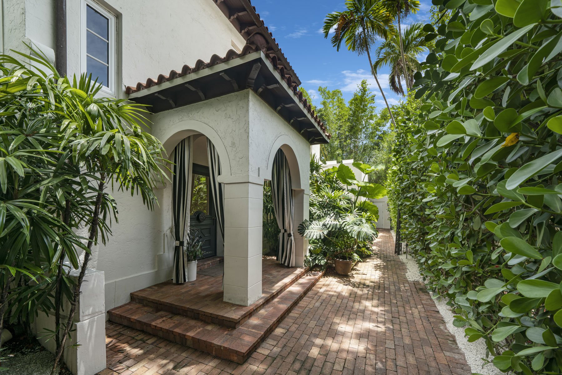 Actor And Producer Christian Slater Sells Classic Coconut Grove Home For $4.258 Million 5.jpg