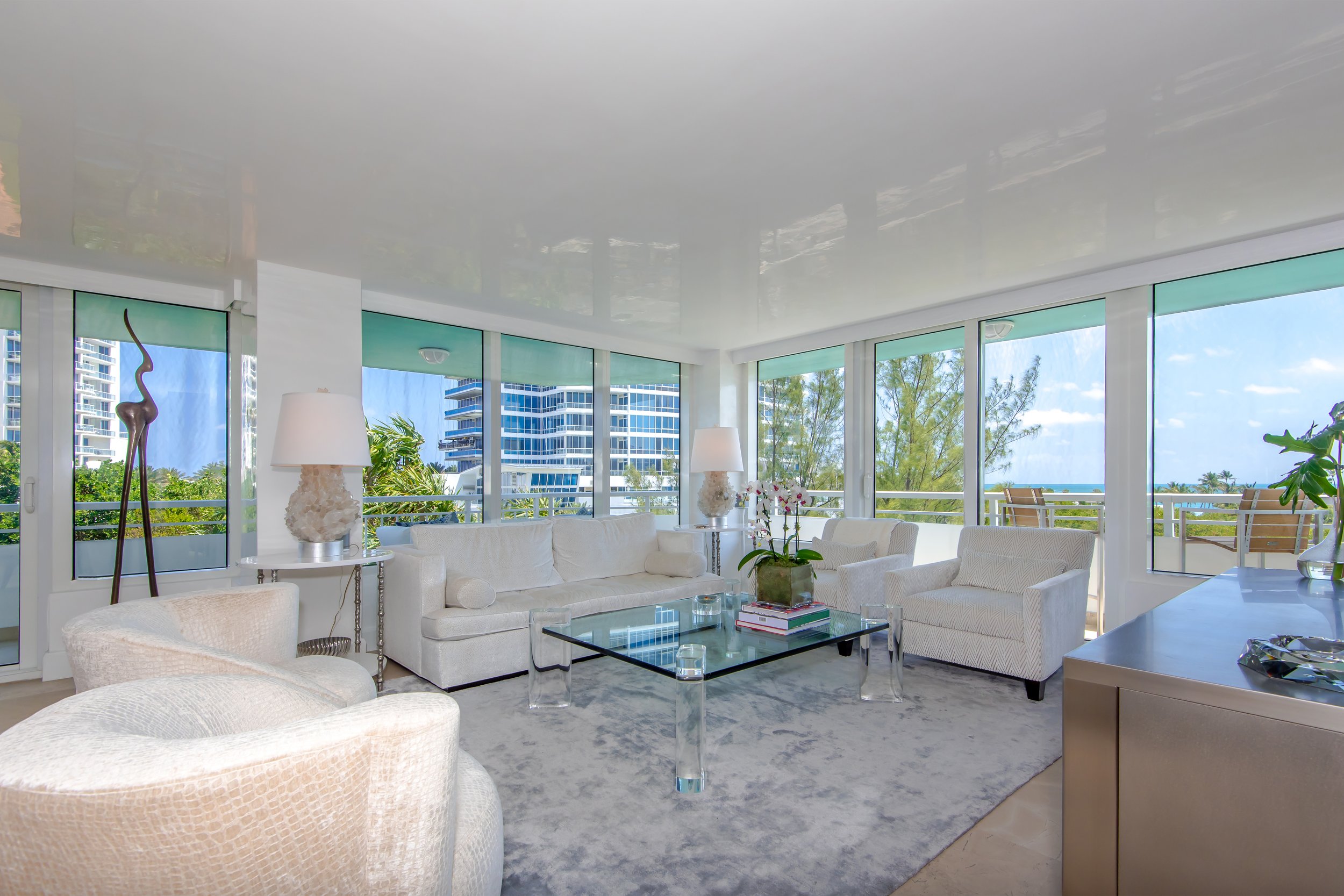 Master Brokers Forum Listing: Check Out This South Beach Corner Unit In South Pointe Tower Asking $2.75 Million 6.jpg