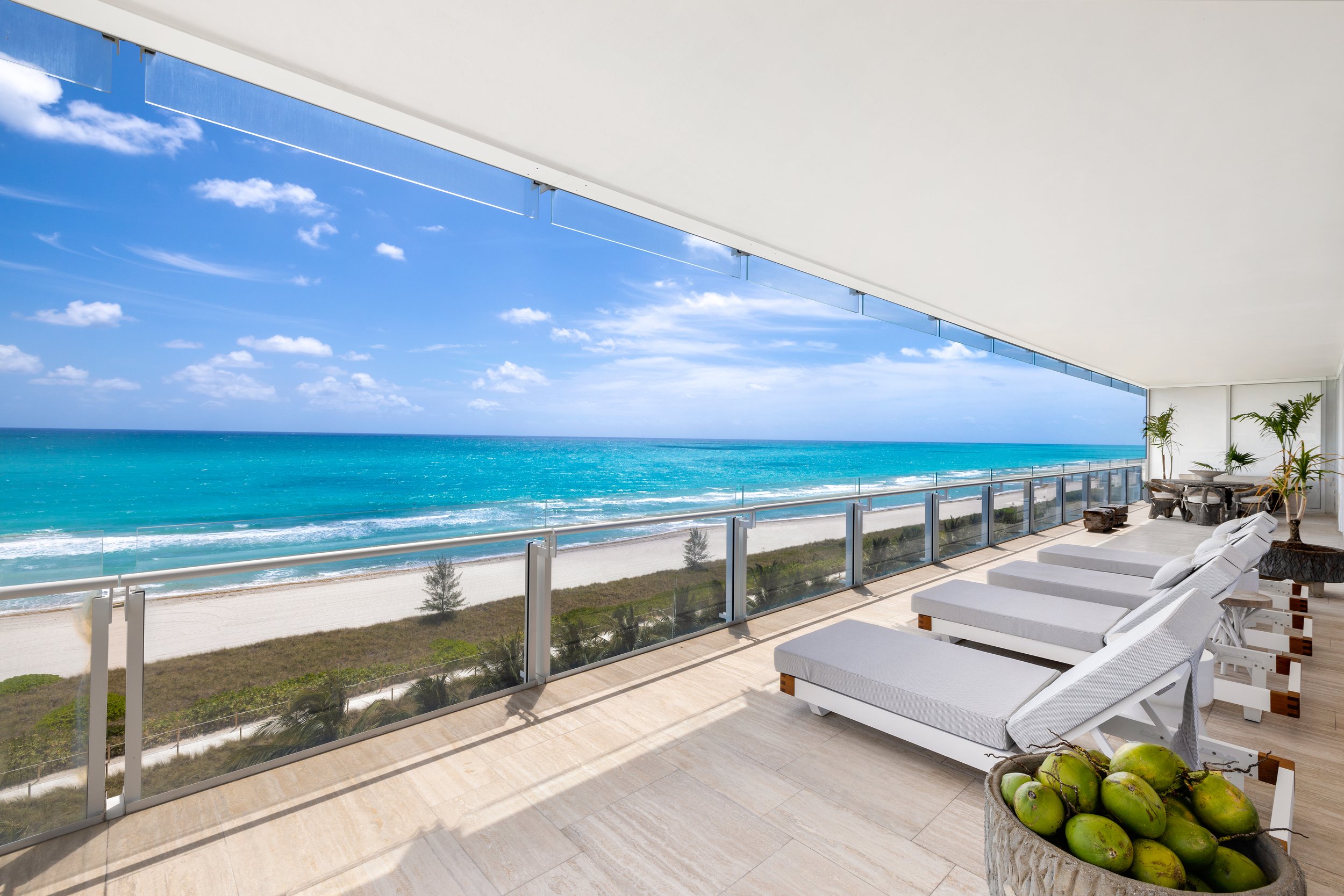 Check Out This Lavish Condo With Custom Wave Ceilings Asking $37 Million At Four Seasons at The Surf Club In Surfside 6.jpg