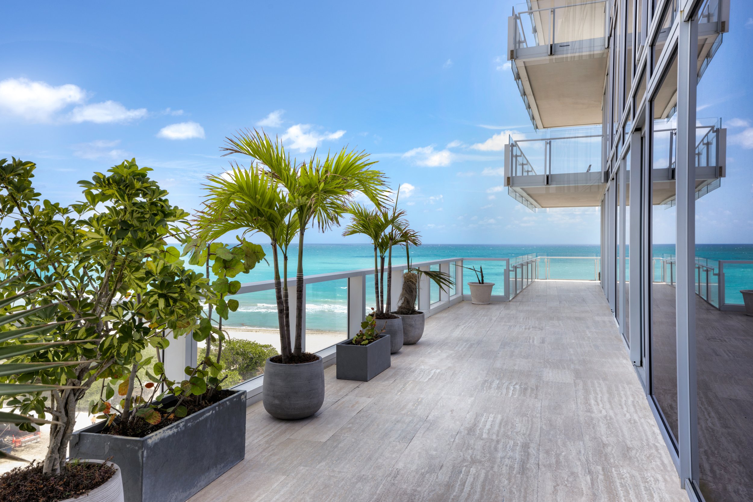 Check Out This Lavish Condo With Custom Wave Ceilings Asking $37 Million At Four Seasons at The Surf Club In Surfside 10.jpg