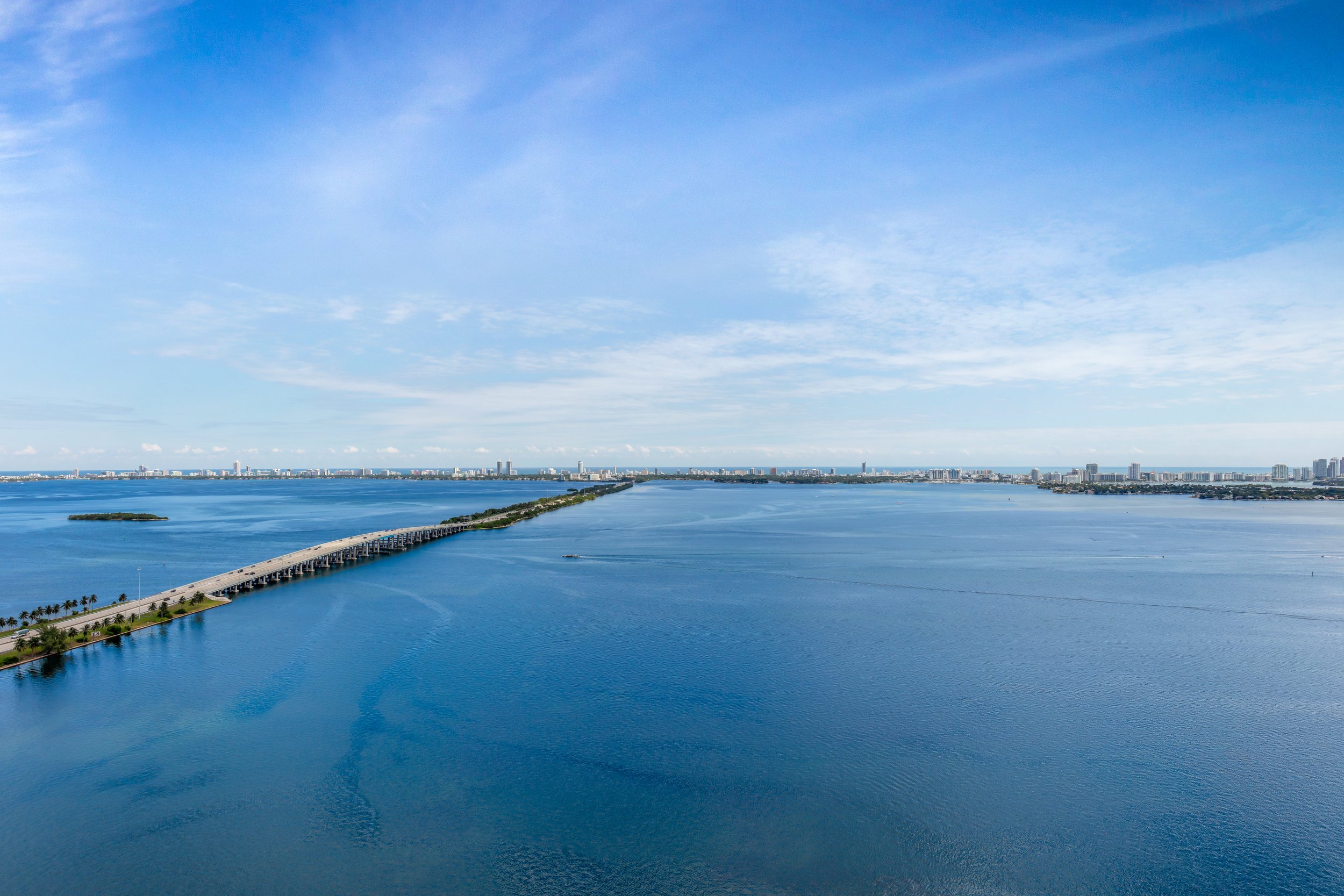 Check Out The Views From This Bayfront Sky Residence at One Paraiso Asking $1.925 Million 22.jpg