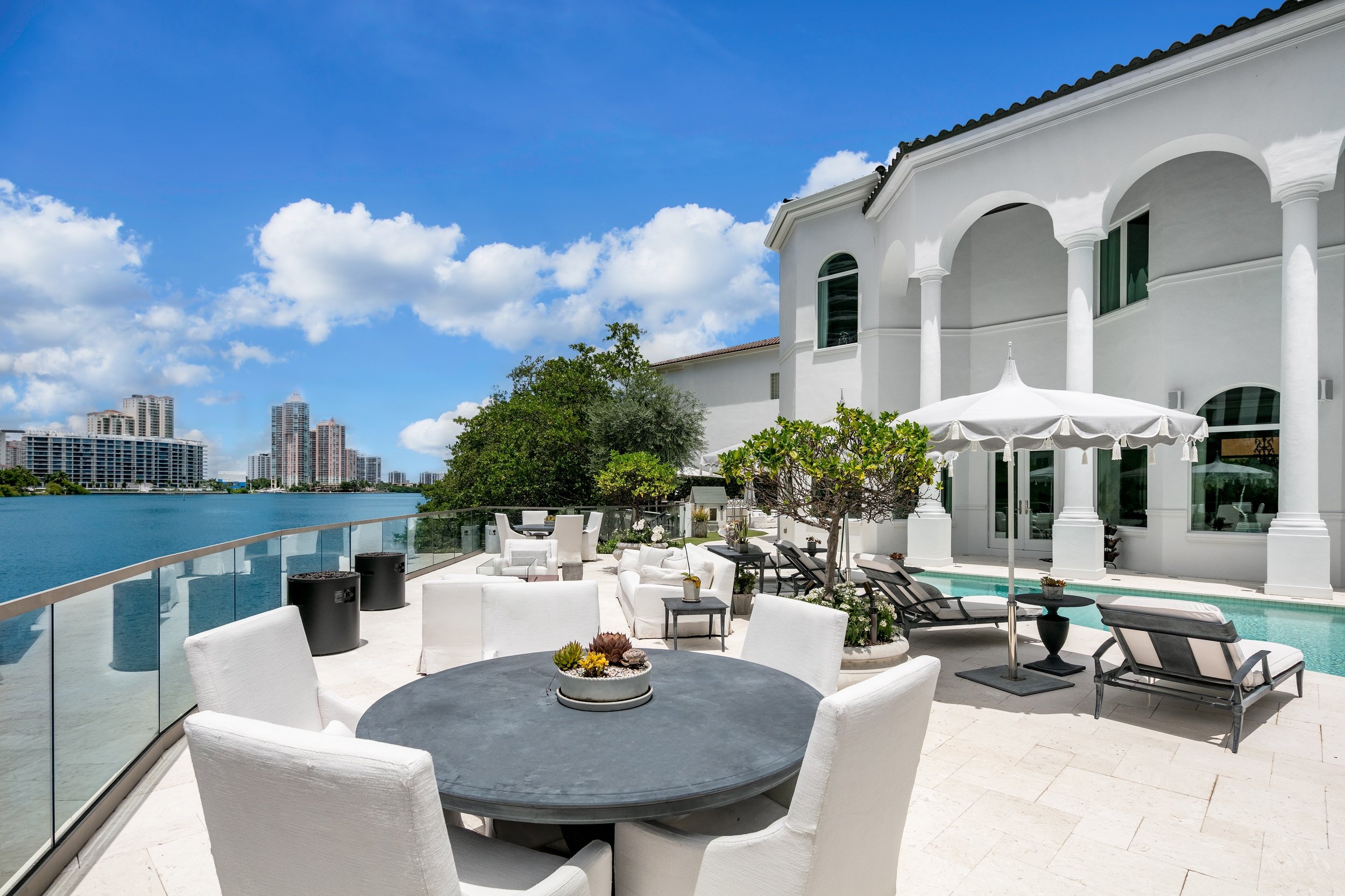 Ramon Pacheco-Designed Island Estates Waterfront Home Trades For Record $8.65 Million 149.jpg