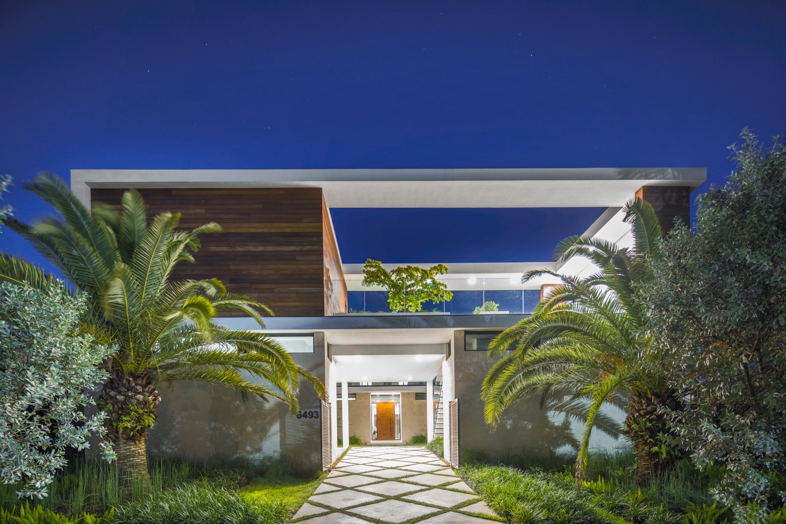 Grammy Award-Winning Rapper Future Buys Allison Island Home For $16.3 Million On Miami Beach 31.jpg