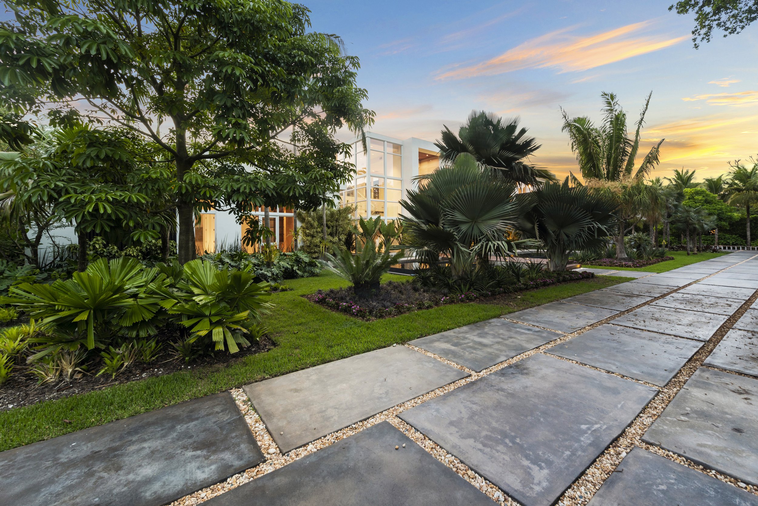 Miami Heat Star Tyler Herro Buys Pinecrest Mansion For Record $10.5 Million 2.jpg