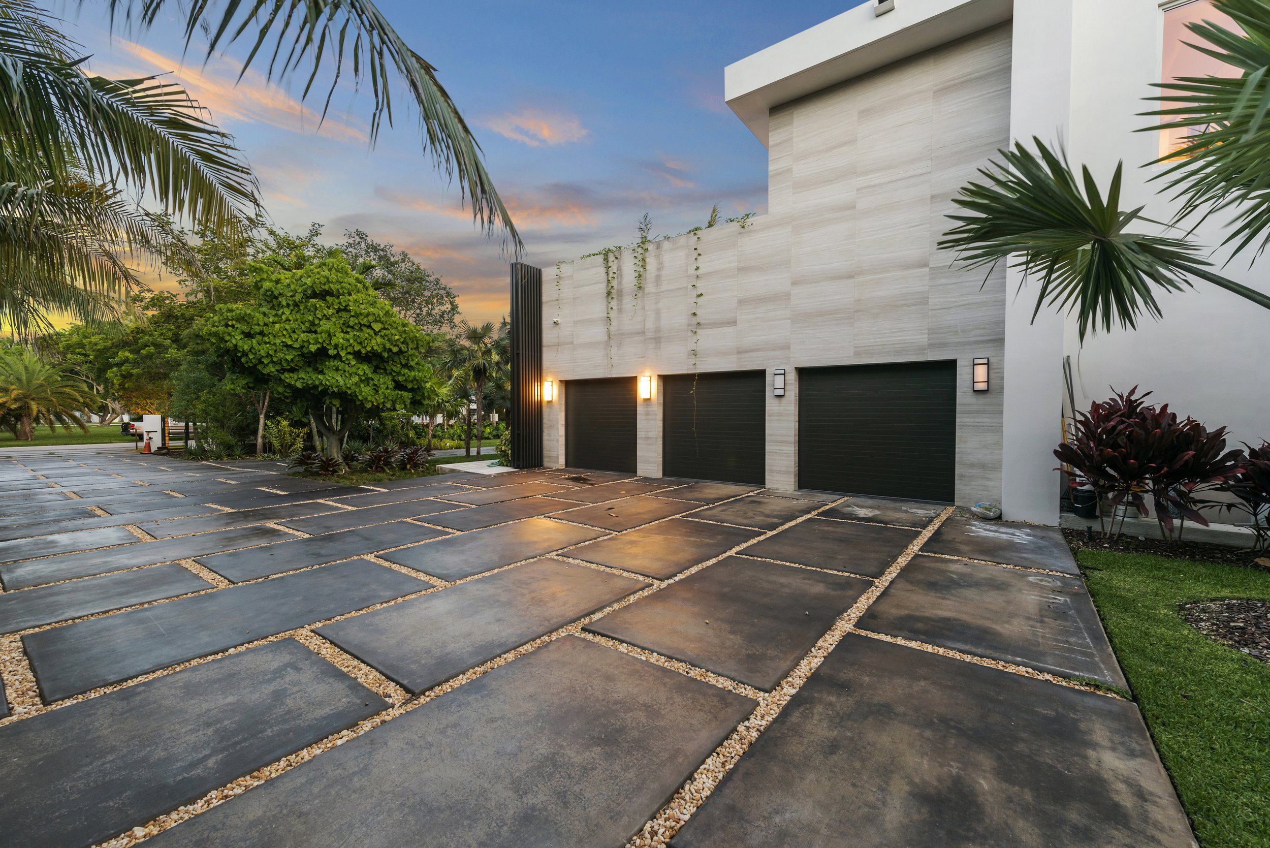 Miami Heat Star Tyler Herro Buys Pinecrest Mansion For Record $10.5 Million 8.jpg