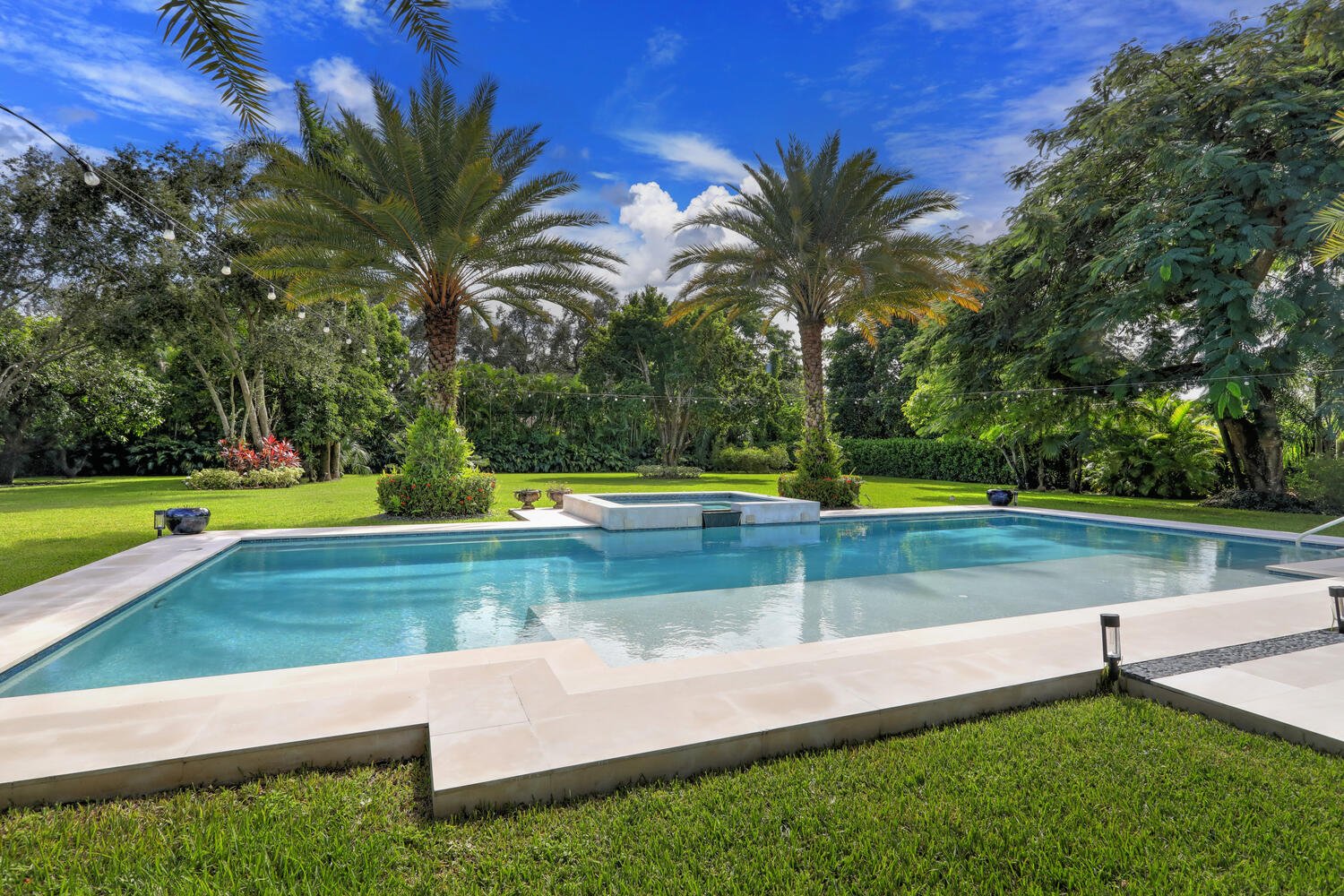Master Brokers Forum Listing: Check Out This 'Hamptons Meets Key West' Style North Pinecrest Home Asking $5.8 Million 13.jpg