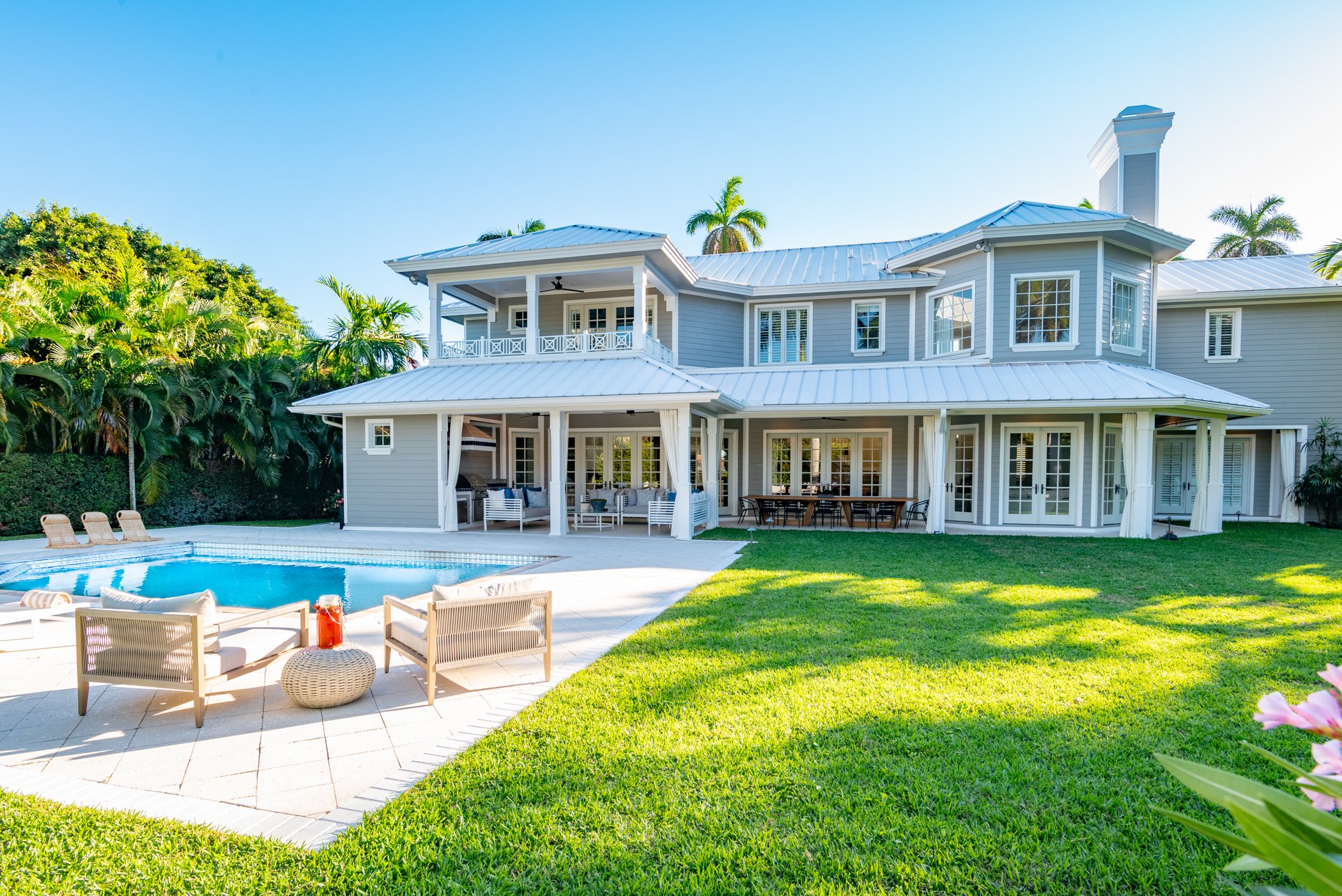 Check Out This Newly Renovated Coastal Contemporary In The Exclusive Point Manalapan Which Just Listed For $7.995 Million 17.jpg