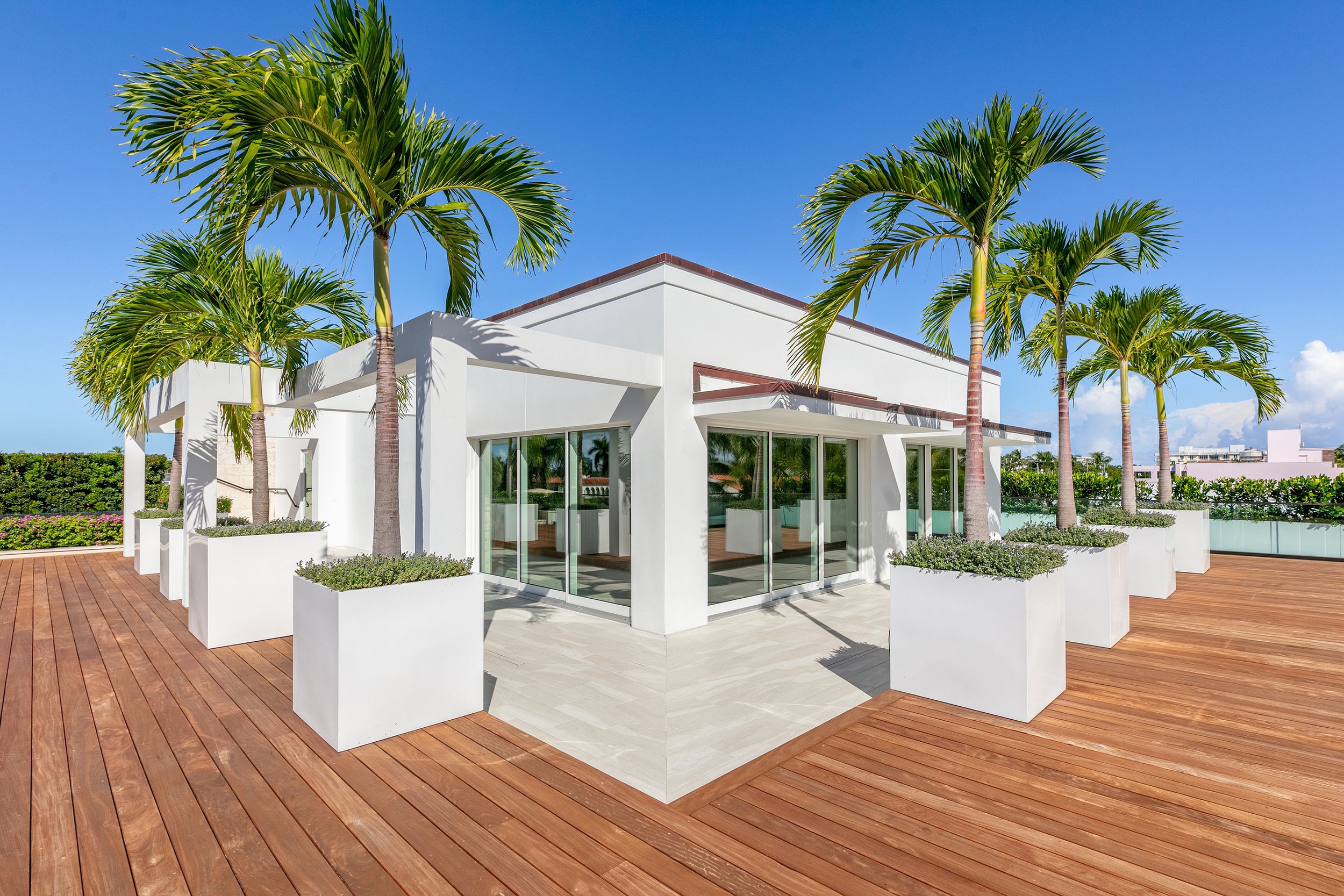 415 Hibiscus Avenue Todd Michael Glaser Sells One-Of-A-Kind Worth Avenue Penthouse Atop Tiffany & Co. Building In Palm Beach For $18 Million 2.jpg