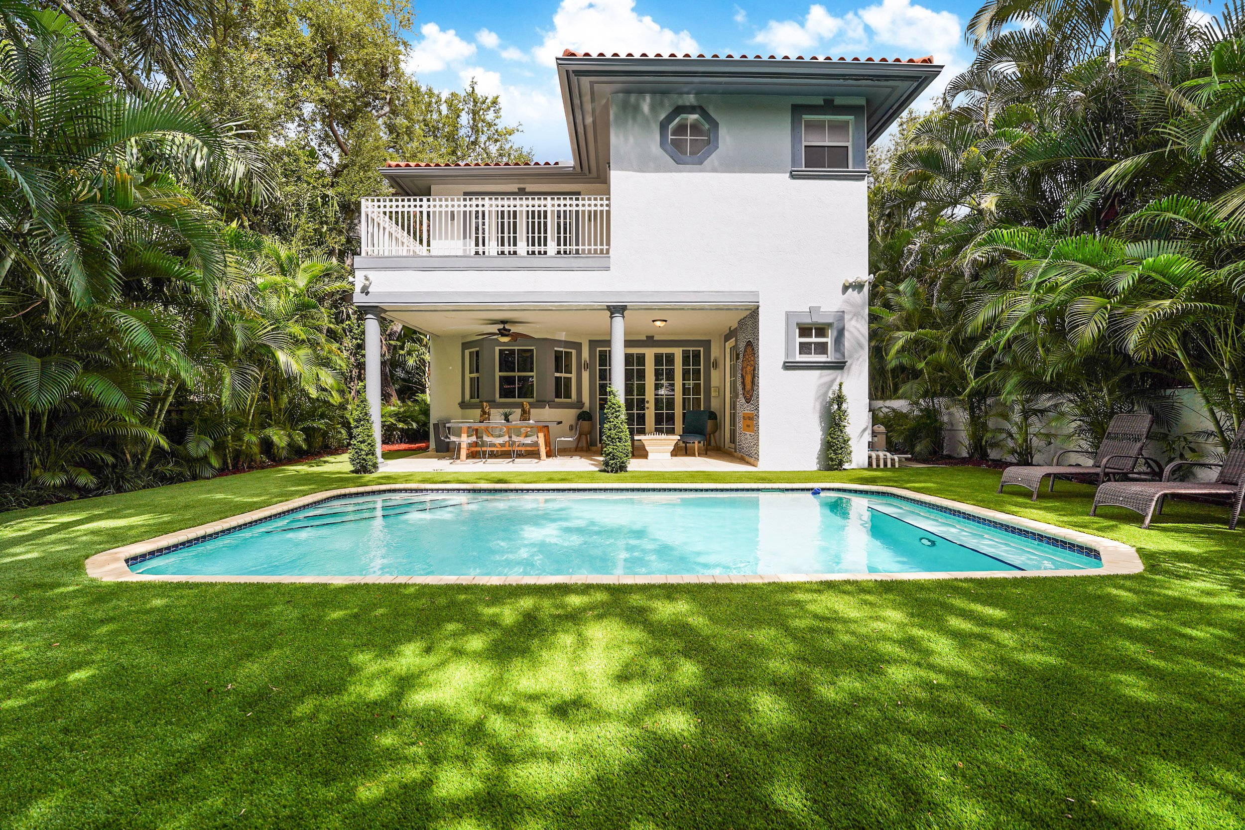Check Out 'Villa Versace' In Miami Shores Asking $2.195 Million 2.jpg