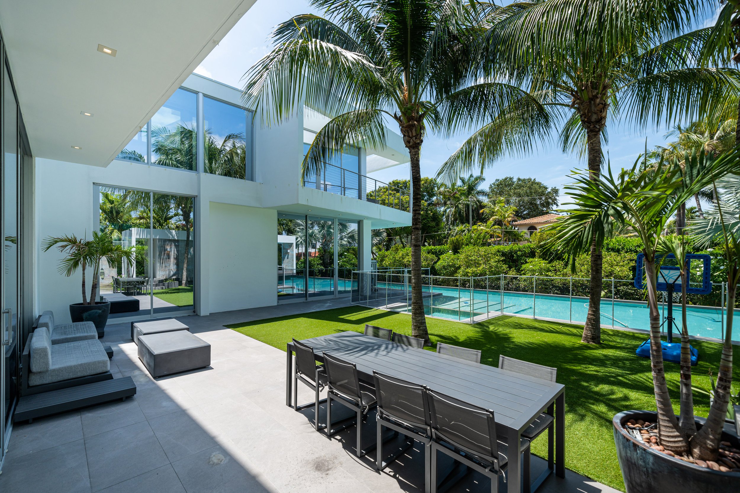 Miami Heat Star Victor Oladipo Lists Hibiscus Island Contemporary For $10 Million Amidst NBA Finals 14.jpg