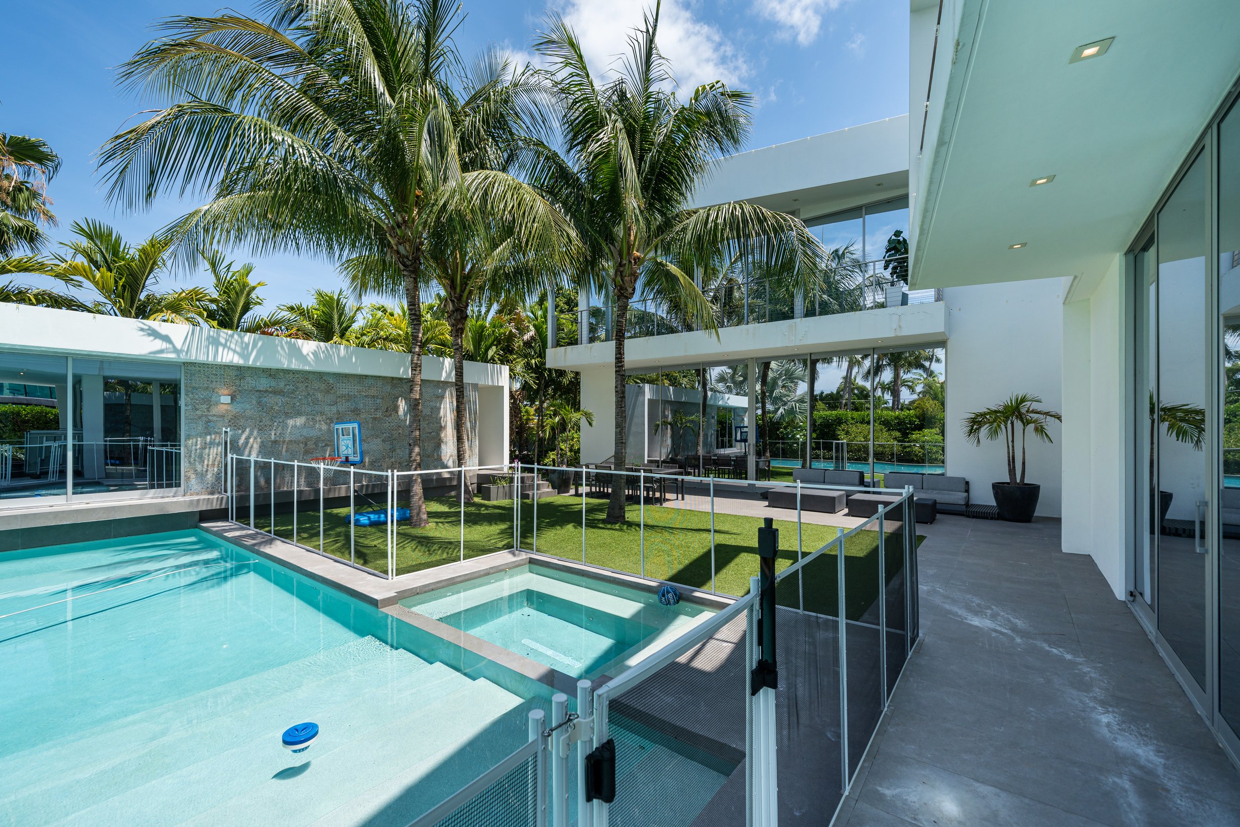 Miami Heat Star Victor Oladipo Lists Hibiscus Island Contemporary For $10 Million Amidst NBA Finals 13.jpg