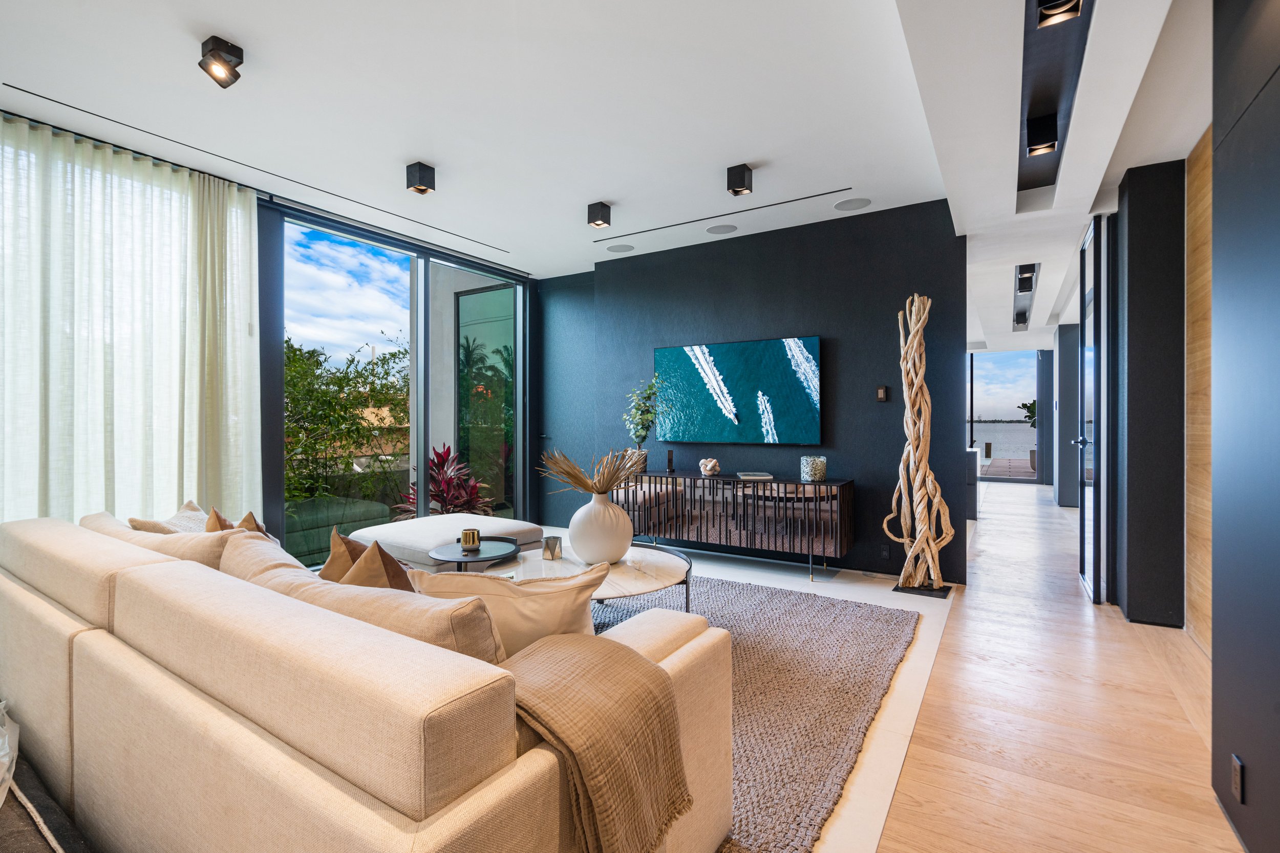 Venetian Islands Waterfront Contemporary Spec Home 'Villa Marco' Hits Market For $23.5 Million11.jpg