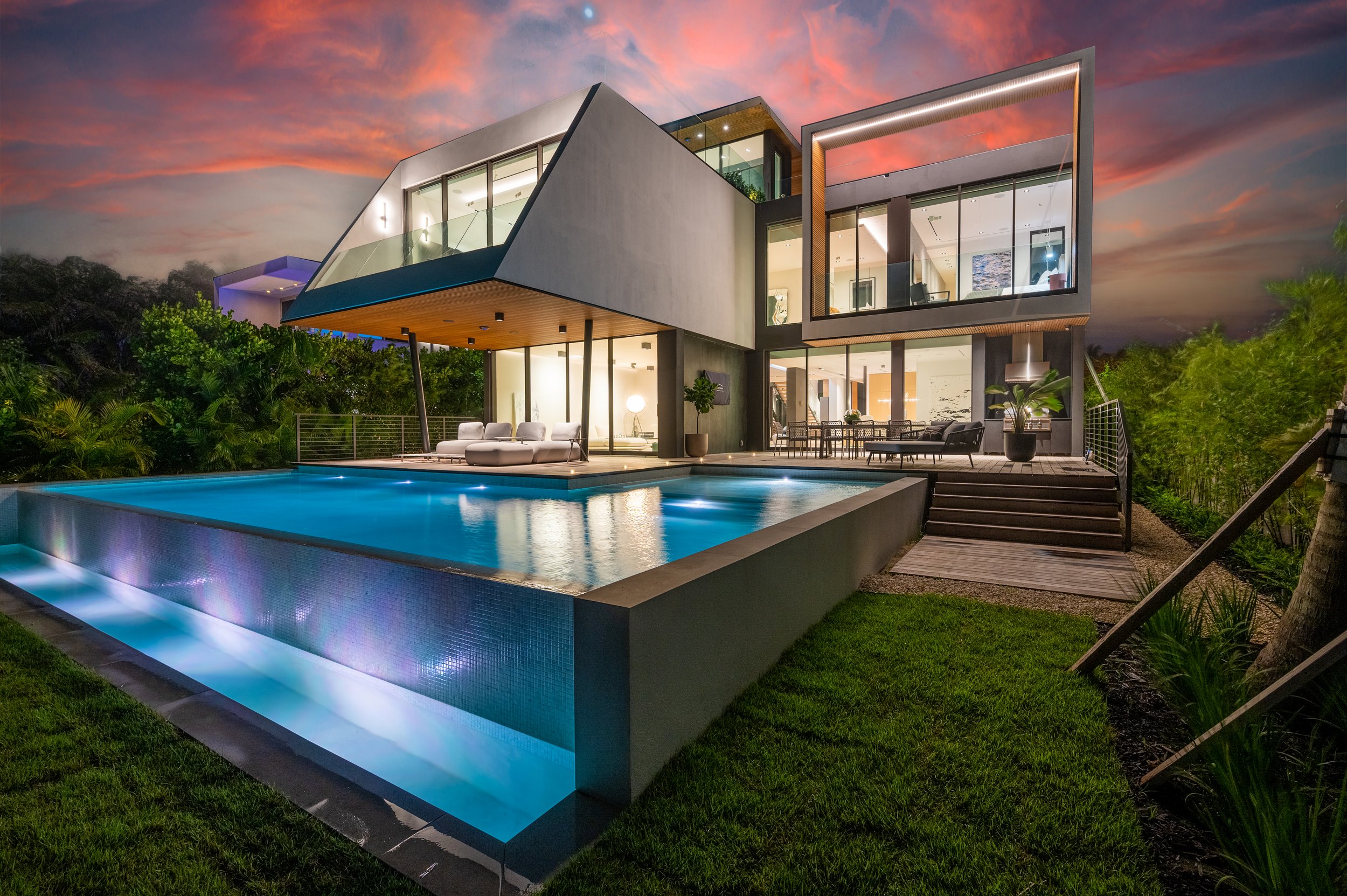 Venetian Islands Waterfront Contemporary Spec Home 'Villa Marco' Hits Market For $23.5 Million36.jpg