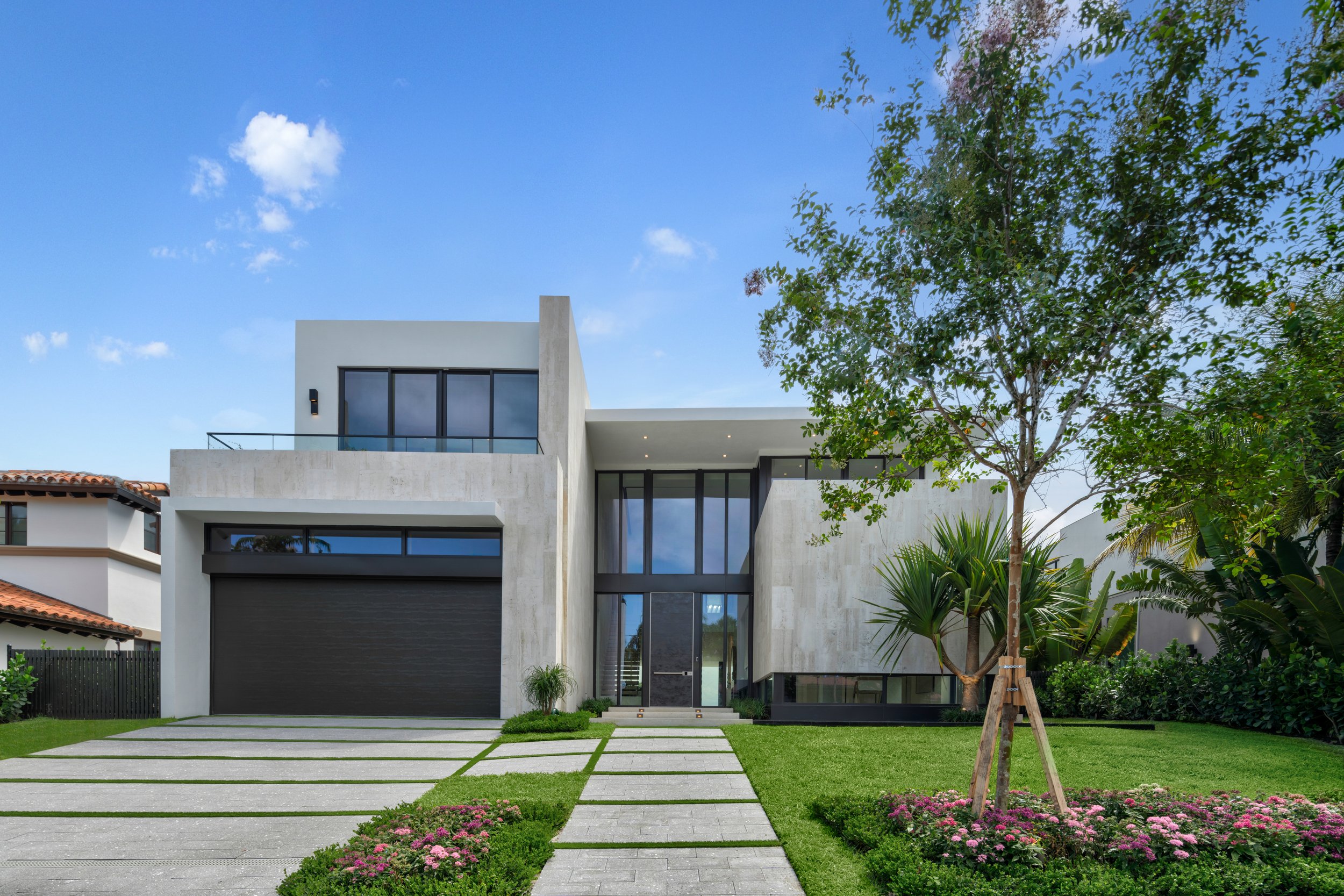 Check Out The Tropical Modern Waterfront On Bay Harbor Islands Asking $22.95 Million 12.jpg