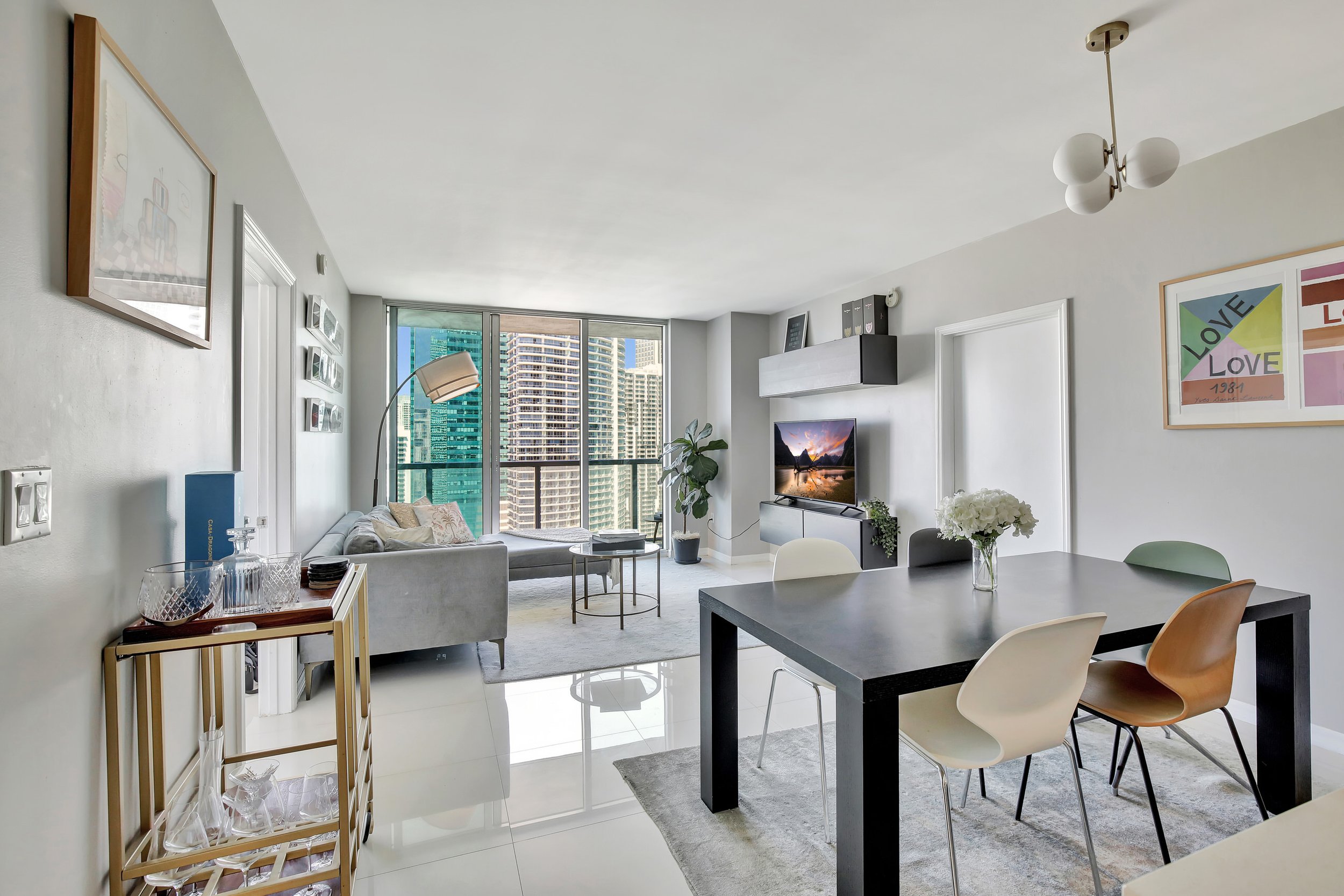 Check Out This Two-Bedroom Condo For Under $900K In Brickell 21.jpg