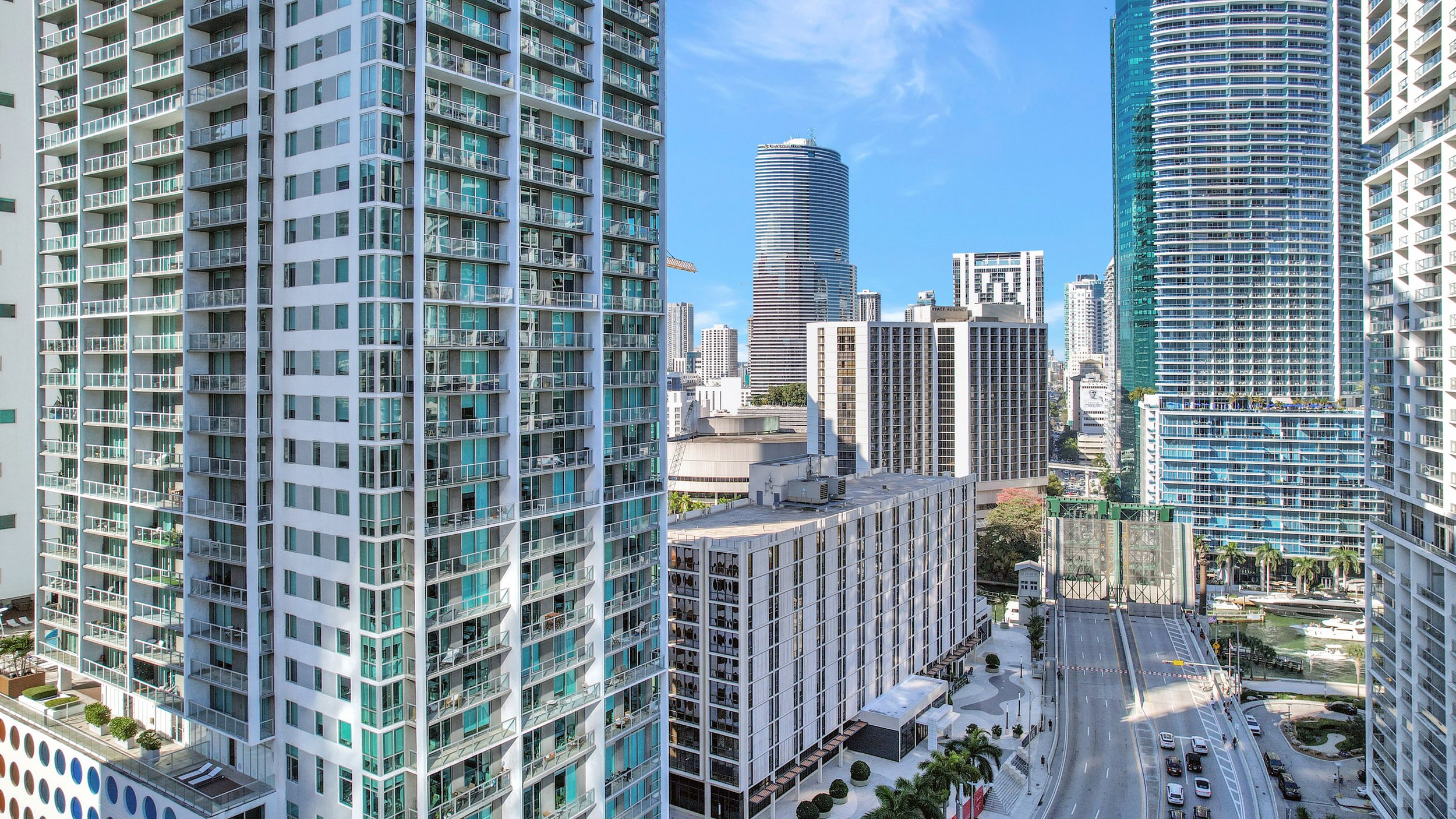 Check Out This Two-Bedroom Condo For Under $900K In Brickell 57.jpg