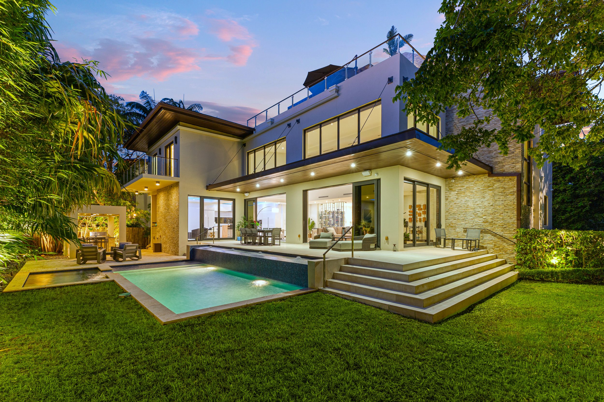 Key Biscayne Non-Waterfront Home on Mashta Island Sells For $7.3 Million 4.jpg