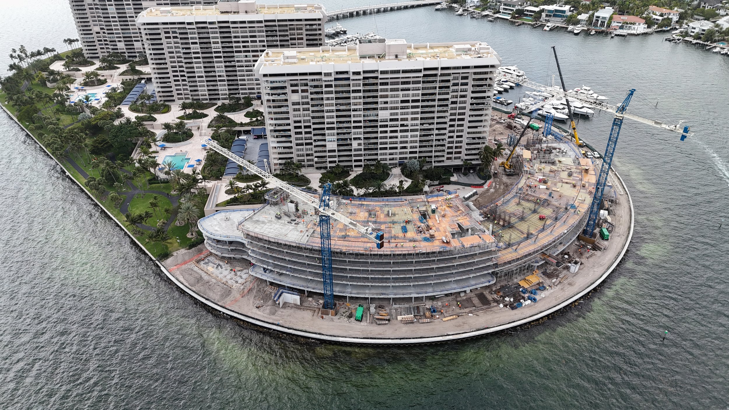 Construction Passes Halfway Point of CMC Group's Vita at Grove Isle in Coconut Grove 4.JPG