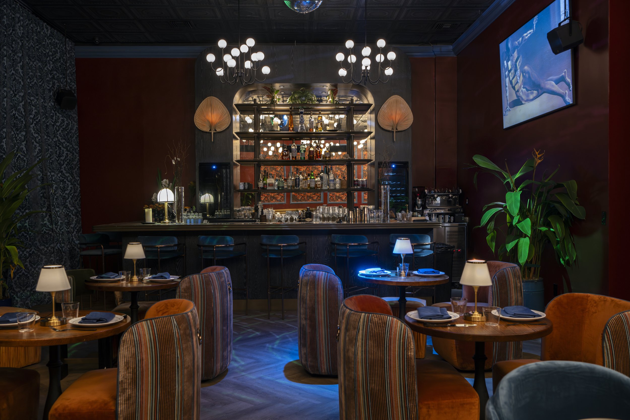 Kissaki Miami Unveils KISS: A Sophisticated Cocktail and Tapas Bar in South of Fifth