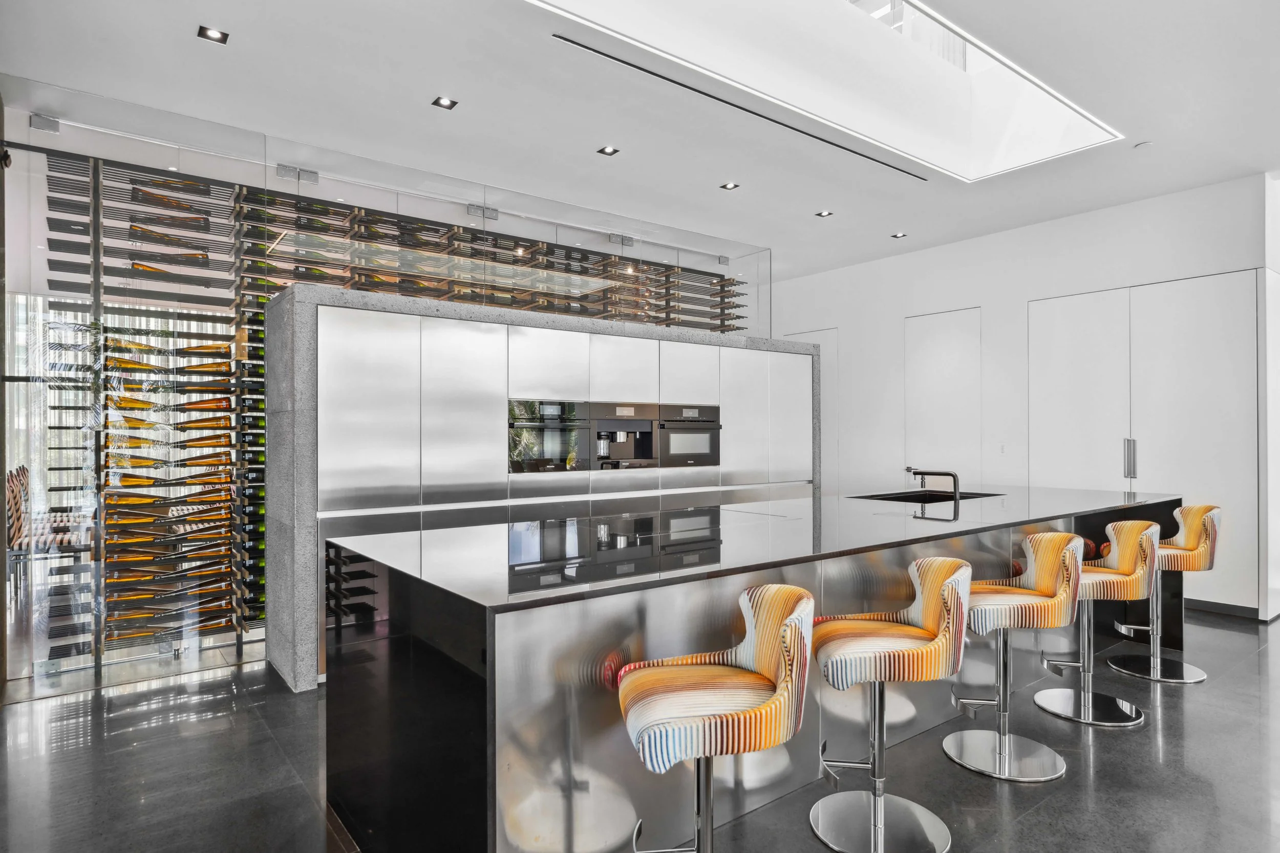 Billionaire King of Subprime Car Loans Lists Lavish Highland Beach Oceanfront Estate With Sky Deck For $44 Million 18.jpg