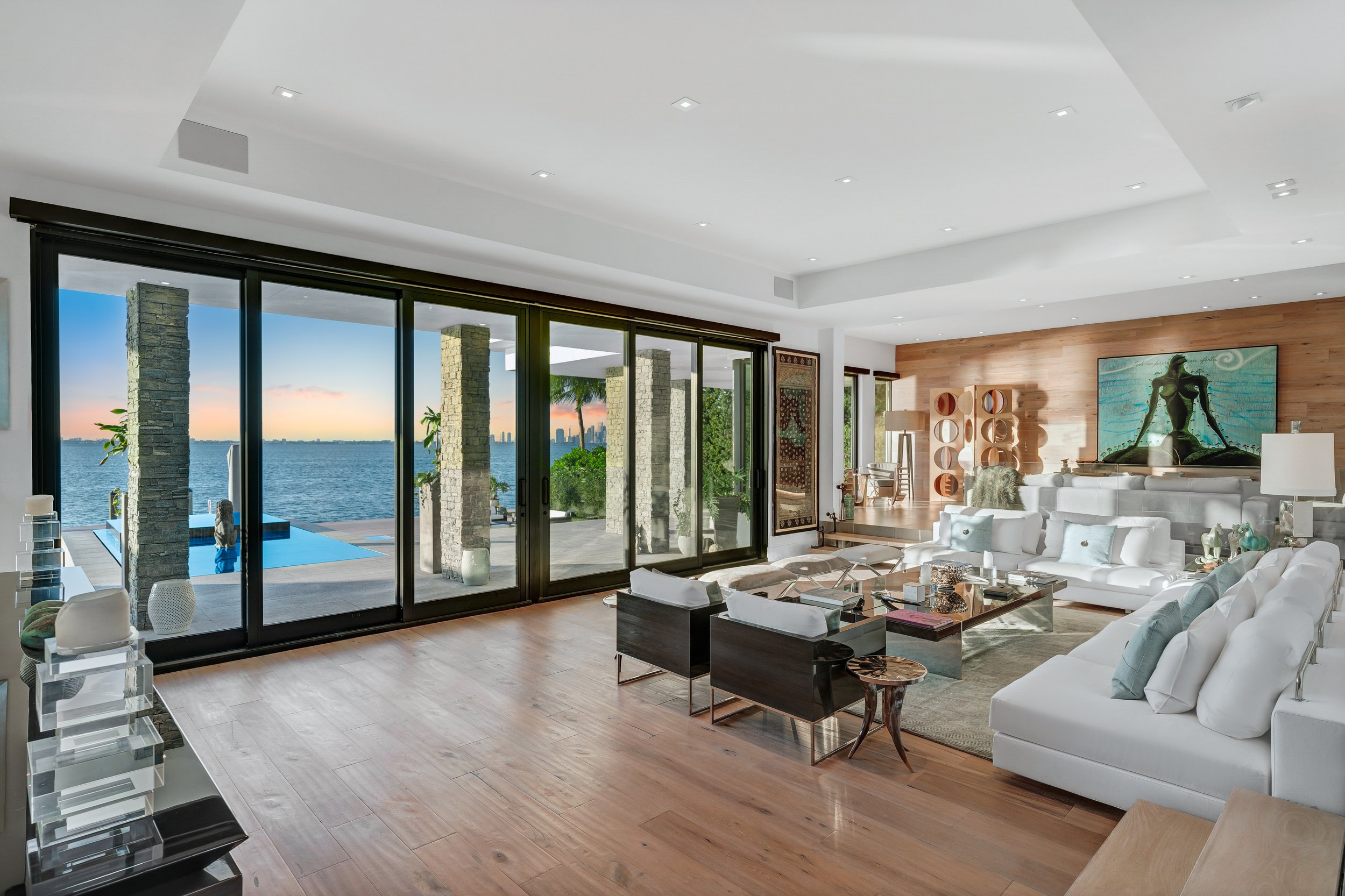 Check Out This Key Biscayne Home Which Just Sold For A Record $31.75 Million on Harbor Drive 4.JPG