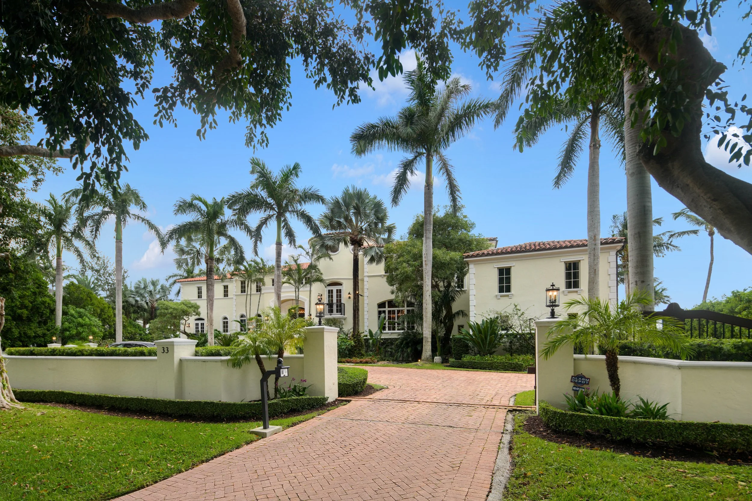 Real Housewives of Miami Star Buys Home In Coral Gables' Exclusive 'Gables Estates' For $34 Million 83.JPG