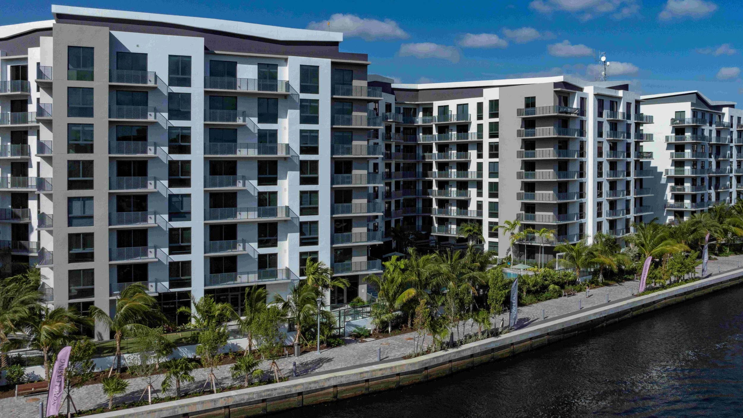Mast Capital &amp; AEW Sell 342-unit Apartment Building in Miami River District