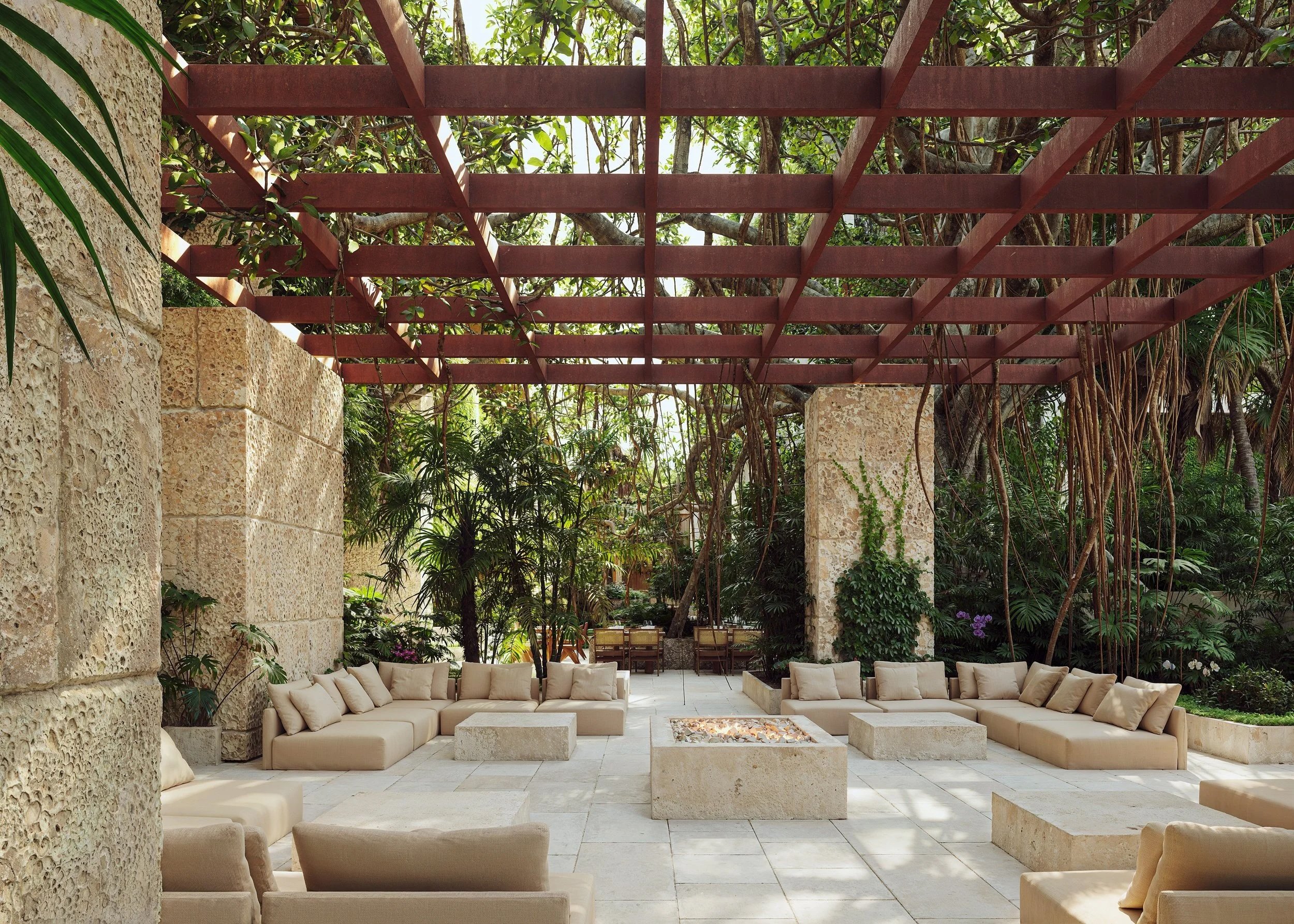 Allen Morris Company Ziggurat Coconut Grove 3.jpg.jpeg